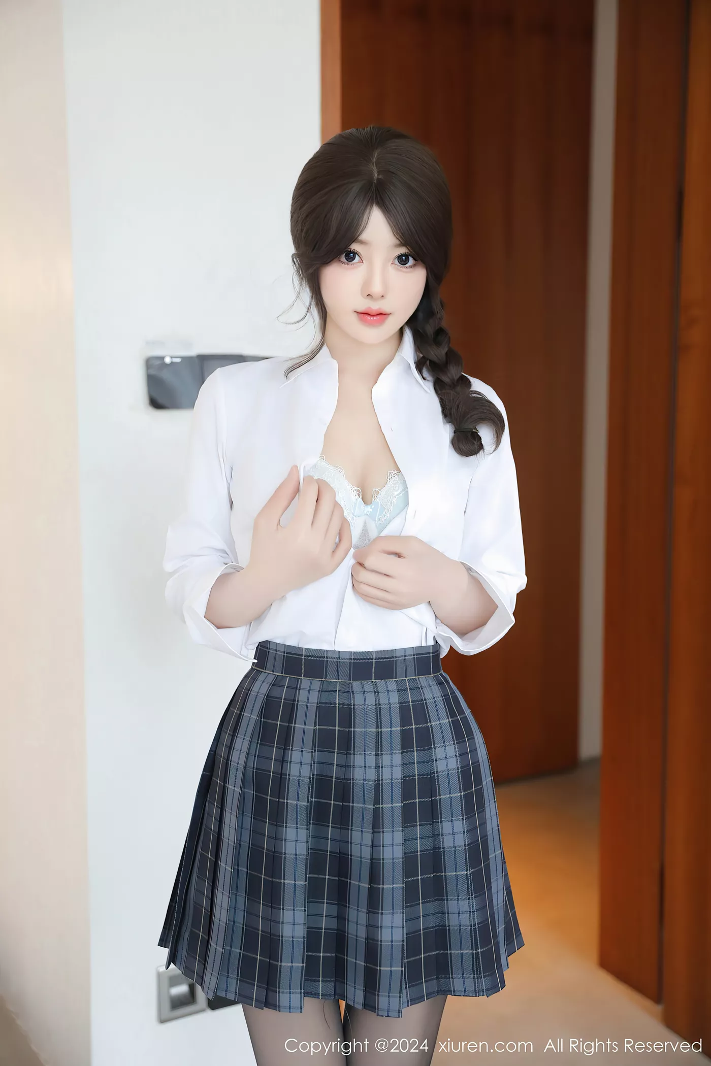 图片[26]-[Xiuren秀人网]2024.12.31 NO.9693 桃妖夭[32+1P] – 速更版-美库