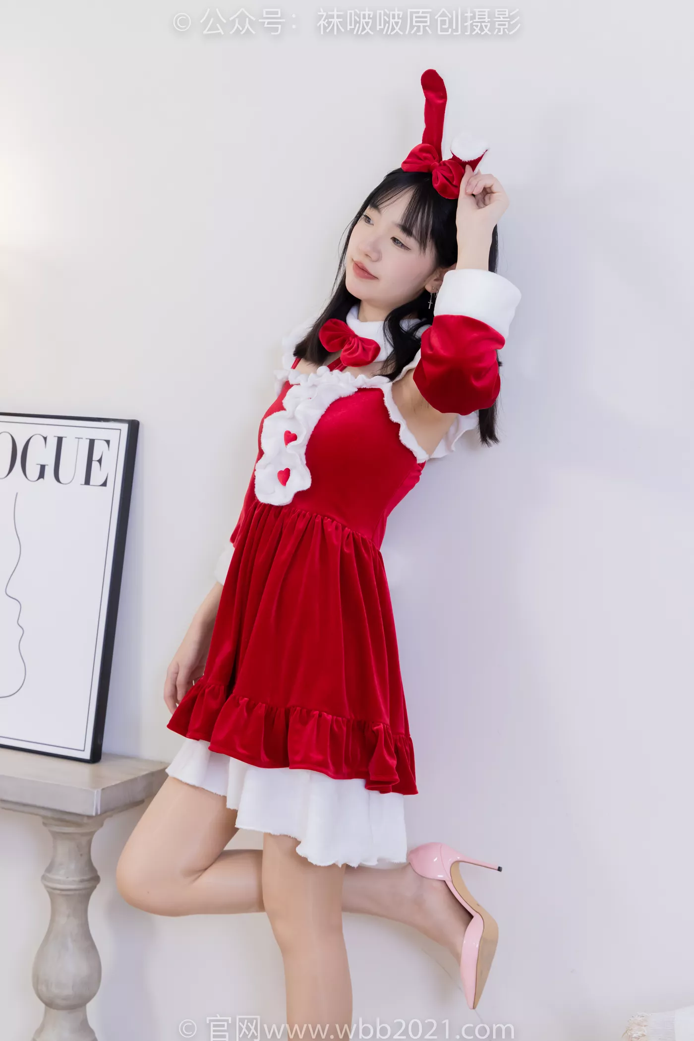 图片[26]-[BoBoSocks袜啵啵]NO.469 小甜豆-高跟鞋、油亮白丝、油亮肉丝、油亮黑丝、小甜豆手写祝福圣诞牌剧情[100P] – 速更版-美库