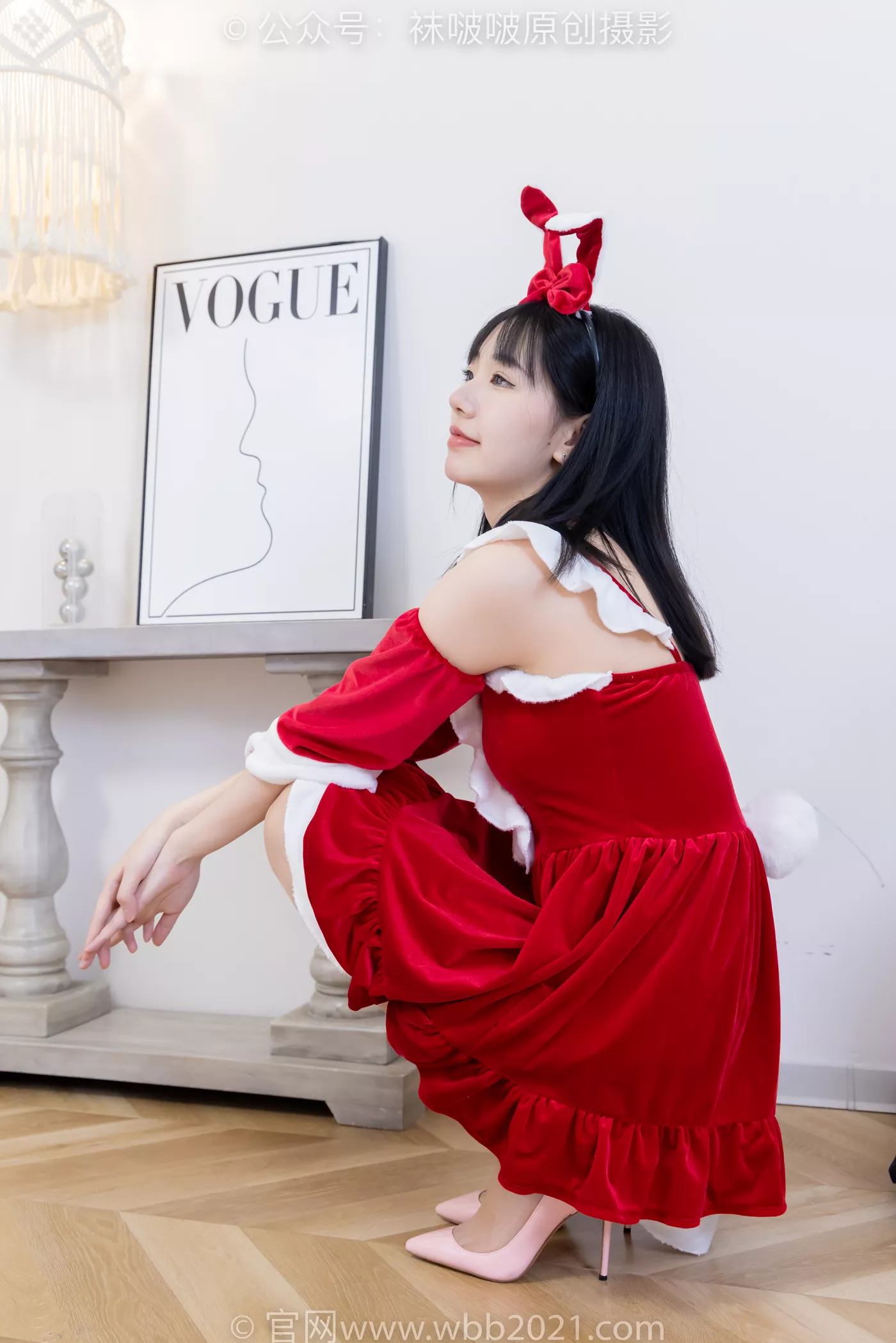 图片[29]-[BoBoSocks袜啵啵]NO.469 小甜豆-高跟鞋、油亮白丝、油亮肉丝、油亮黑丝、小甜豆手写祝福圣诞牌剧情[100P] – 速更版-美库