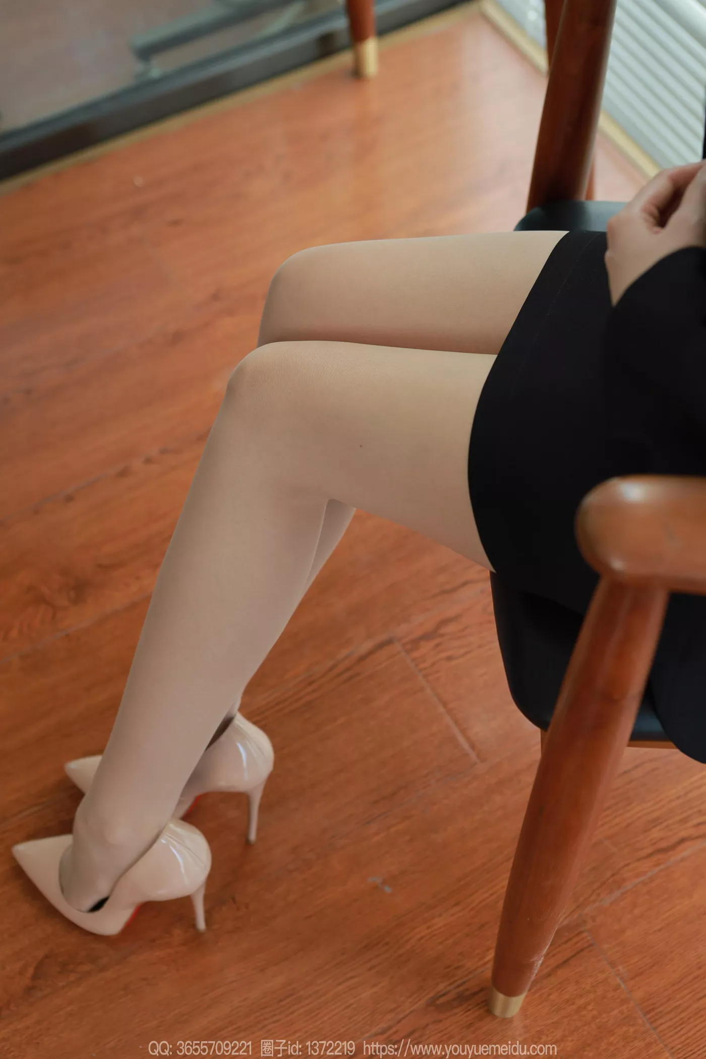 图片[19]-[IESS异思趣向] 2024.12.09 丝享家1919：小金《肉丝主管》[97P] – 速更版-美库