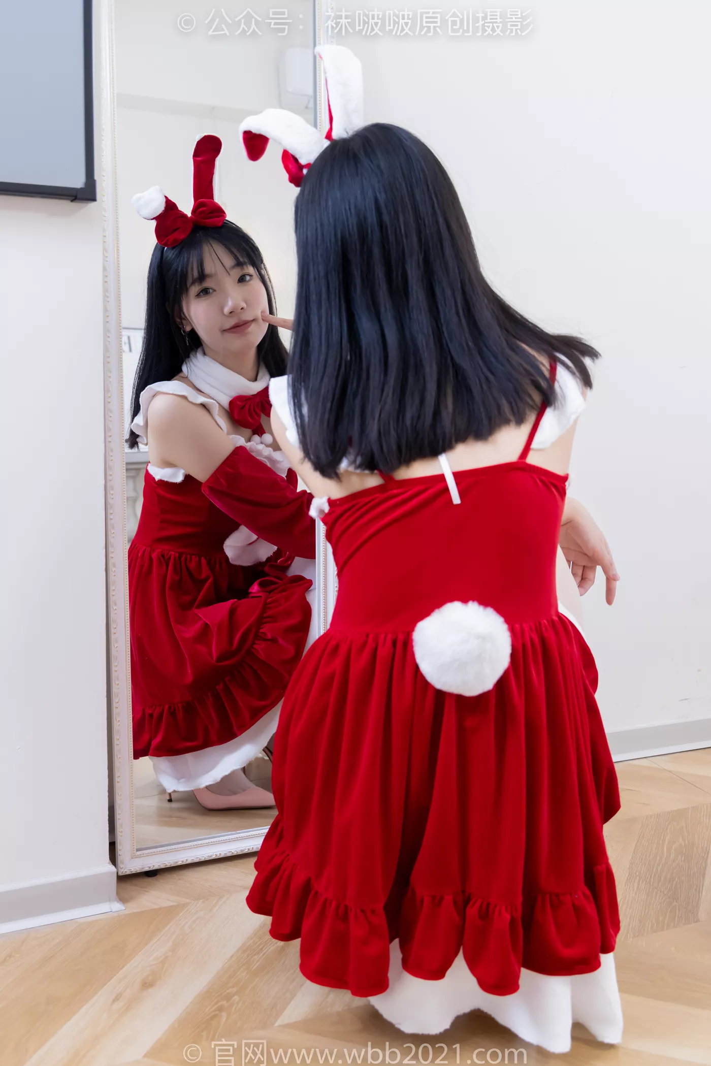 图片[62]-[BoBoSocks袜啵啵]NO.469 小甜豆-高跟鞋、油亮白丝、油亮肉丝、油亮黑丝、小甜豆手写祝福圣诞牌剧情[100P] – 速更版-美库