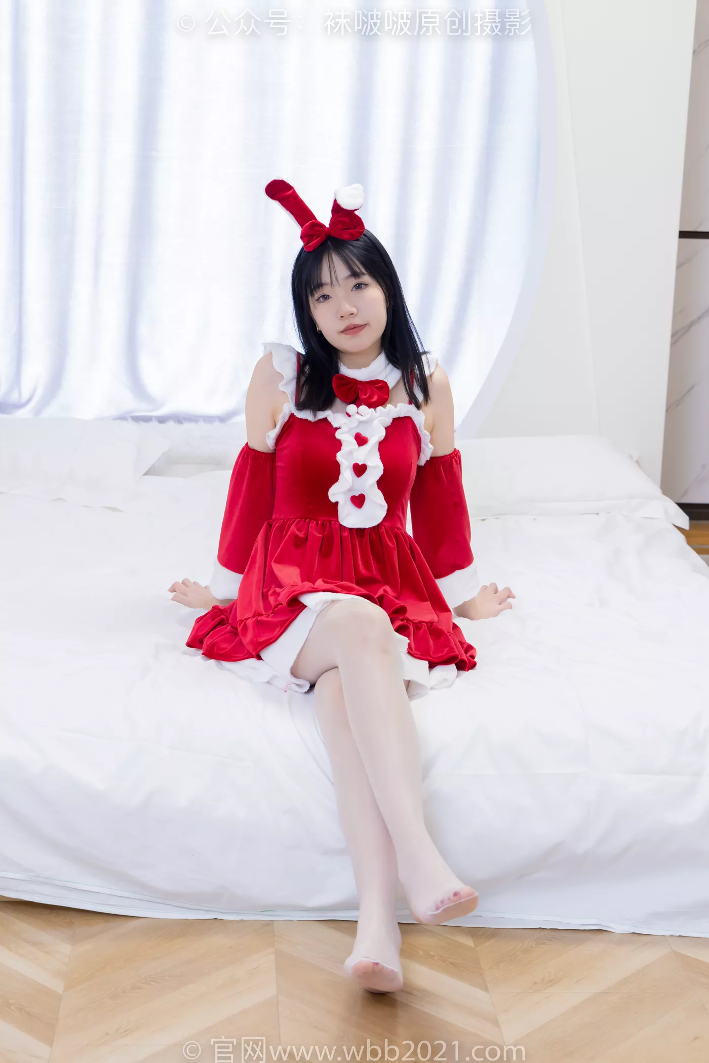 图片[96]-[BoBoSocks袜啵啵]NO.469 小甜豆-高跟鞋、油亮白丝、油亮肉丝、油亮黑丝、小甜豆手写祝福圣诞牌剧情[100P] – 速更版-美库