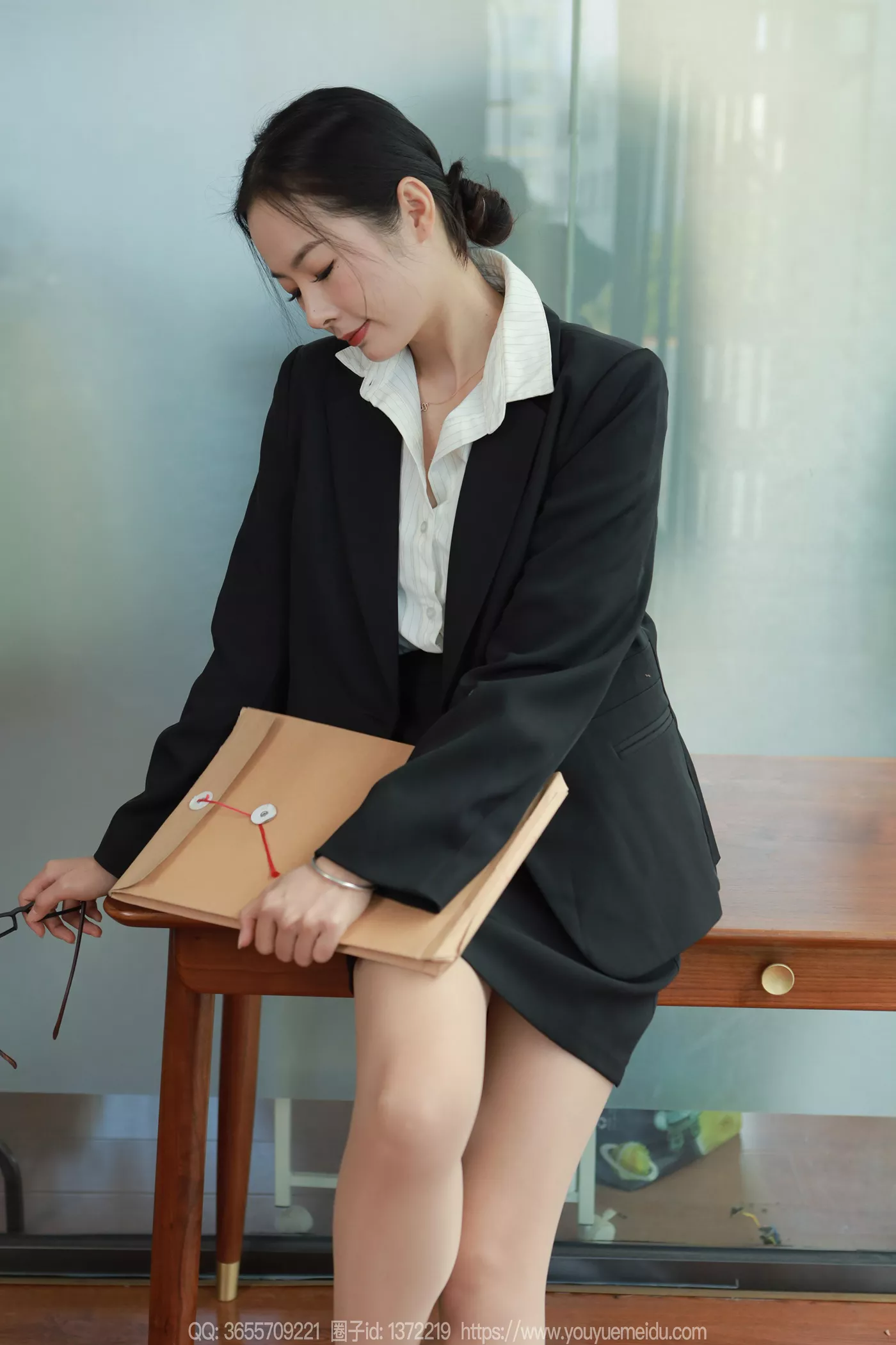 图片[77]-[IESS异思趣向] 2024.12.09 丝享家1919：小金《肉丝主管》[97P] – 速更版-美库