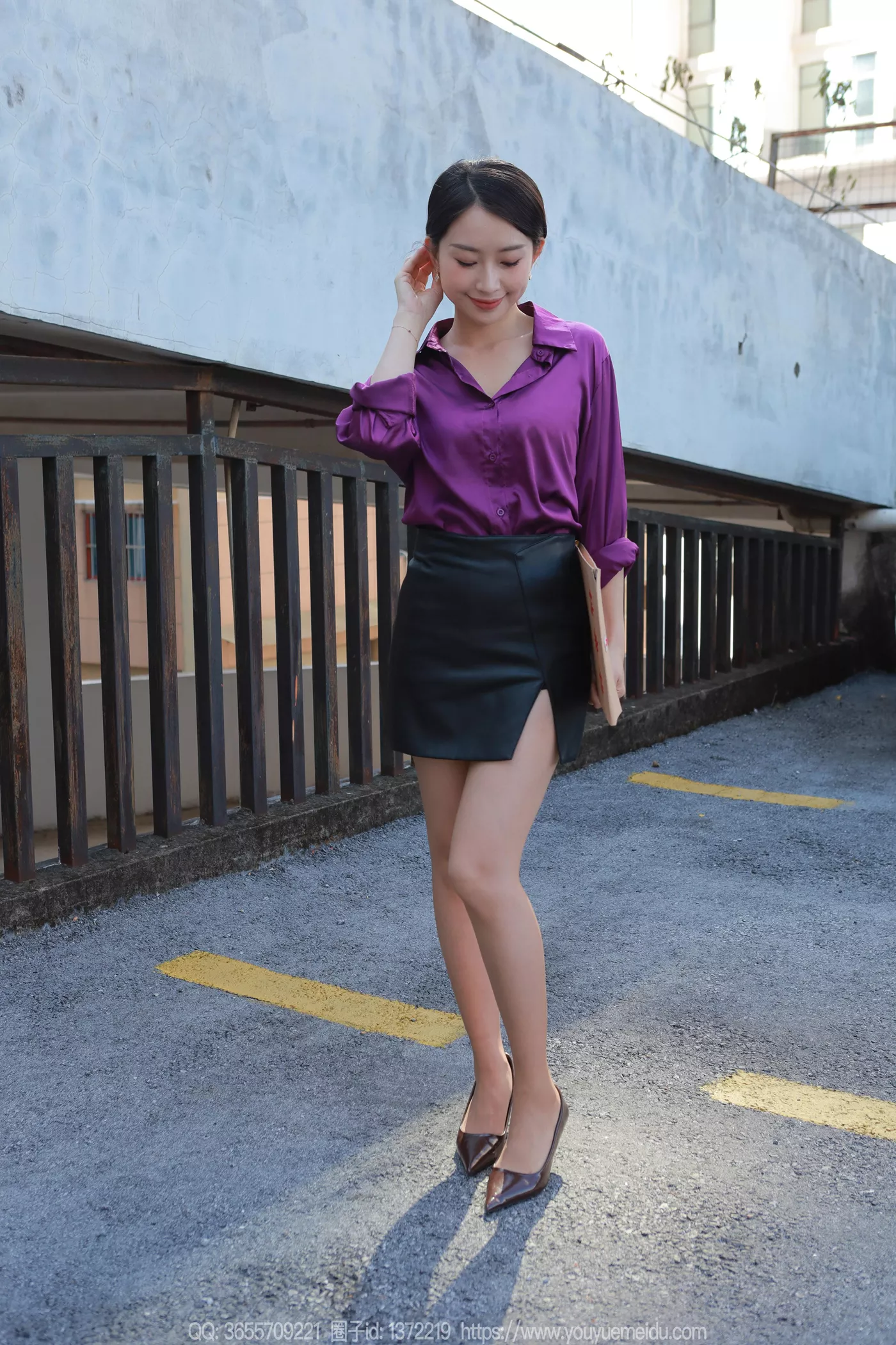 图片[65]-[IESS异思趣向] 2024.12.11 丝享家1921：小婕《紫色韵味》[92P] – 速更版-美库