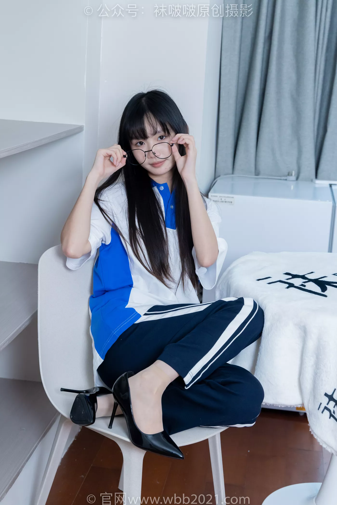 图片[81]-[BoBoSocks袜啵啵]NO.471 甜甜圈-高跟鞋、黑丝、短肉丝、裸足、校服裤里丝[150P] – 速更版-美库