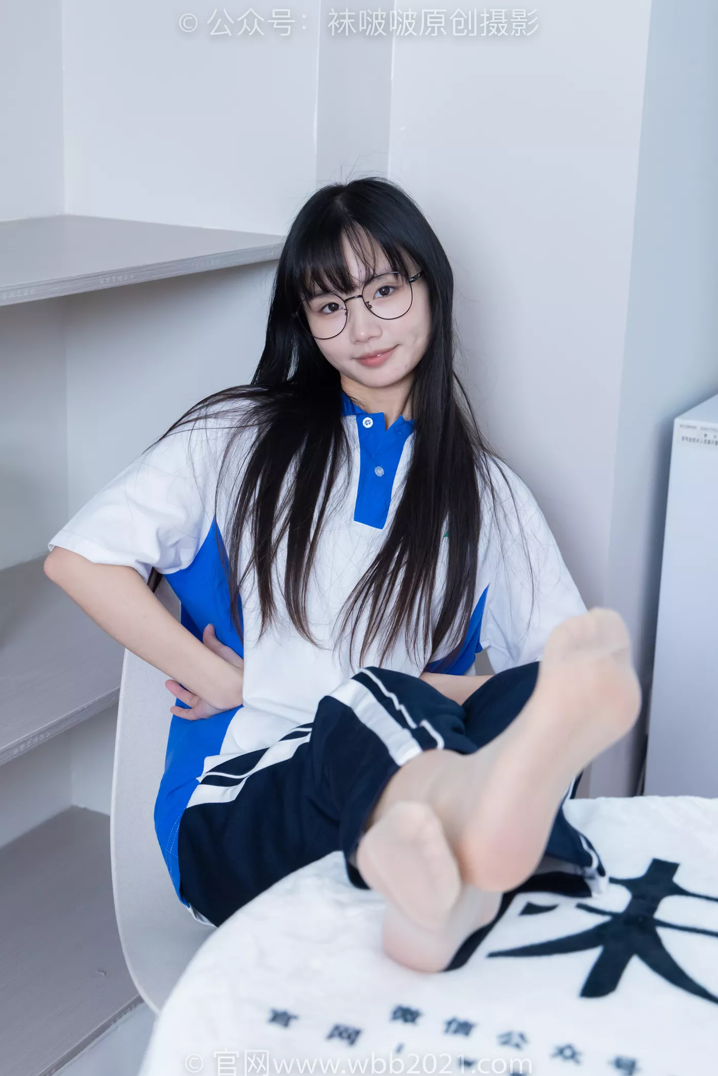 图片[90]-[BoBoSocks袜啵啵]NO.471 甜甜圈-高跟鞋、黑丝、短肉丝、裸足、校服裤里丝[150P] – 速更版-美库