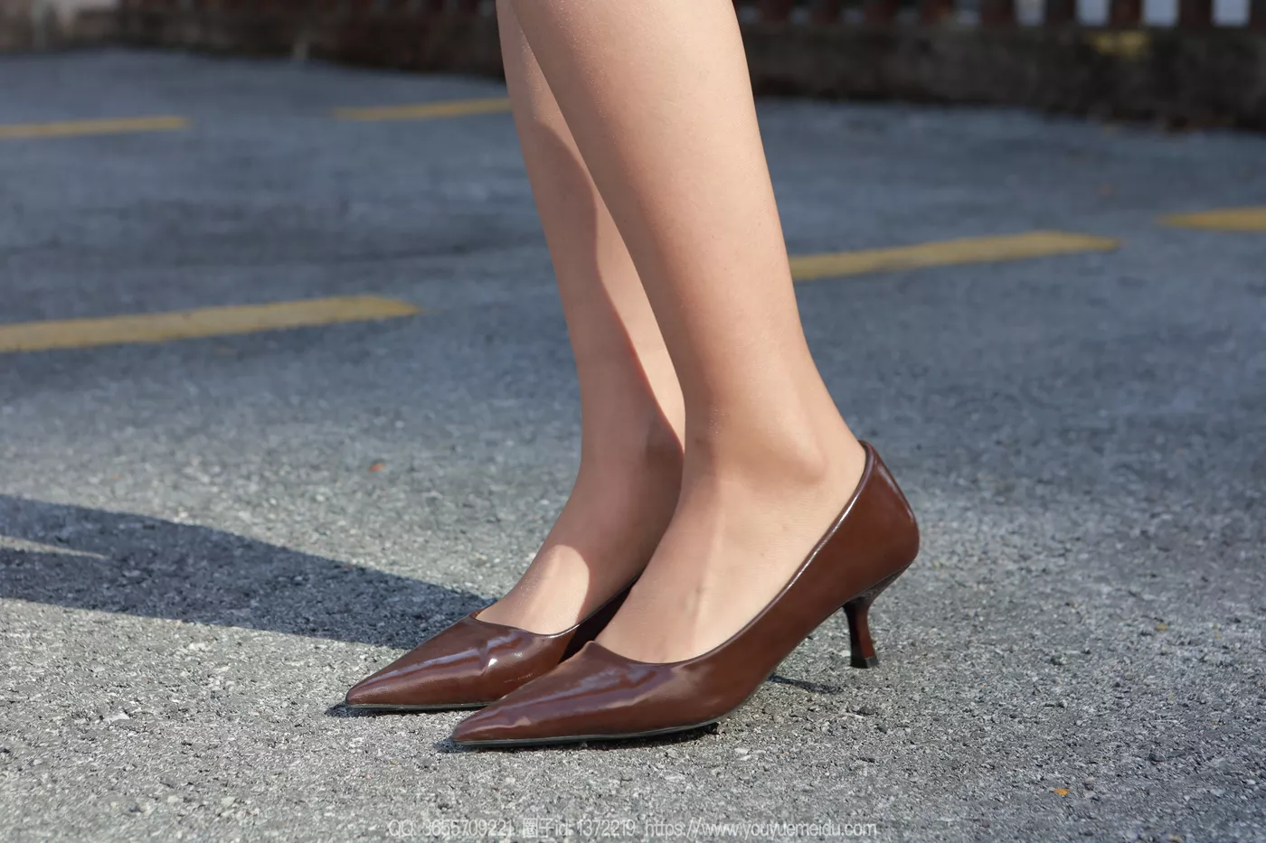 图片[78]-[IESS异思趣向] 2024.12.11 丝享家1921：小婕《紫色韵味》[92P] – 速更版-美库