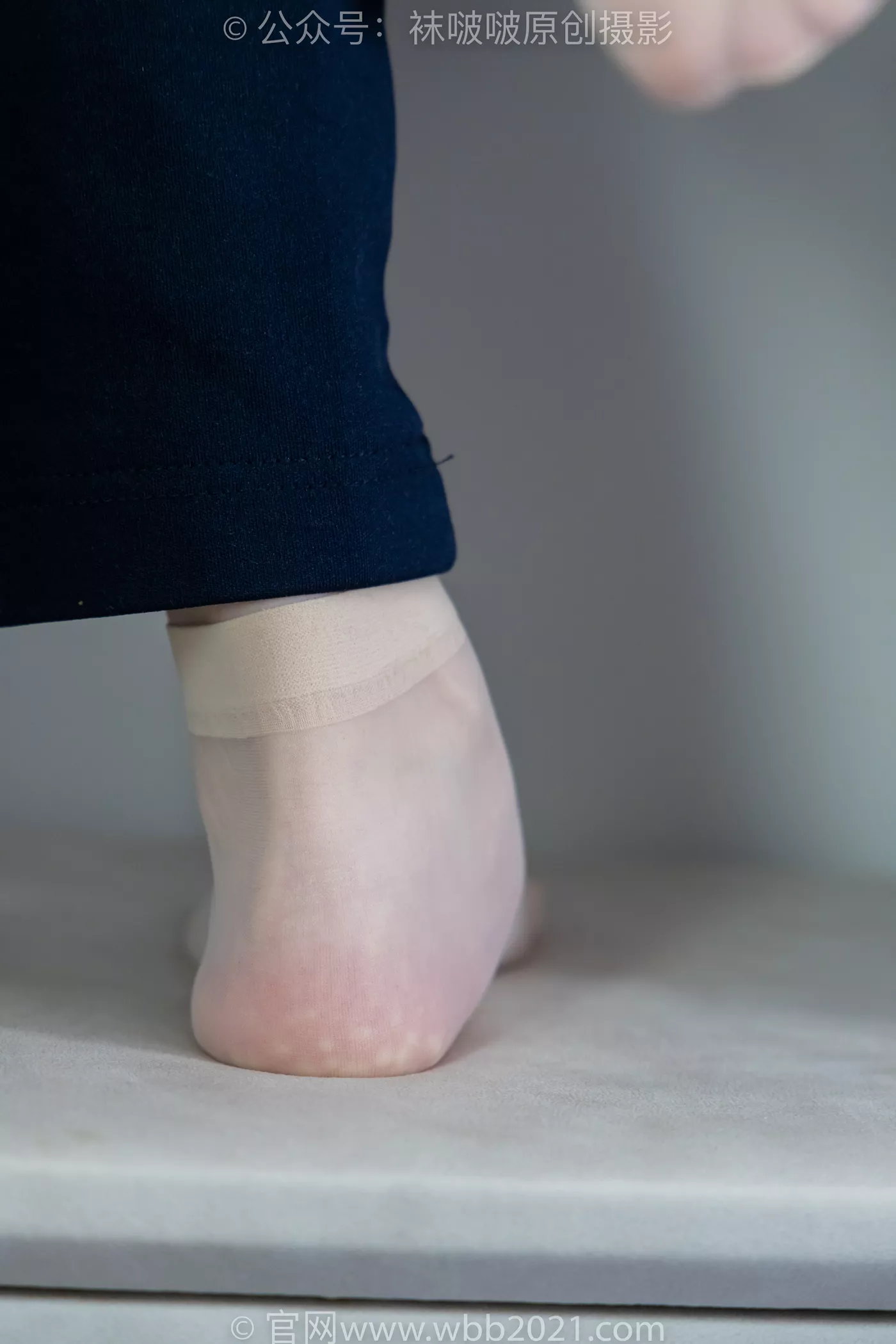 图片[112]-[BoBoSocks袜啵啵]NO.471 甜甜圈-高跟鞋、黑丝、短肉丝、裸足、校服裤里丝[150P] – 速更版-美库