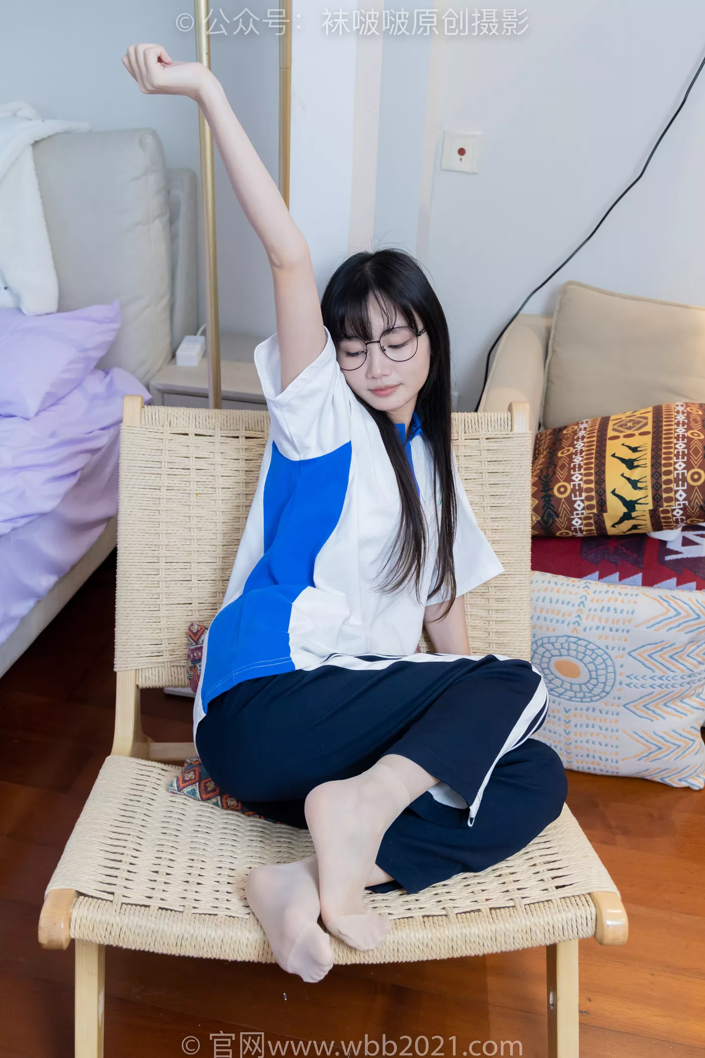 图片[117]-[BoBoSocks袜啵啵]NO.471 甜甜圈-高跟鞋、黑丝、短肉丝、裸足、校服裤里丝[150P] – 速更版-美库