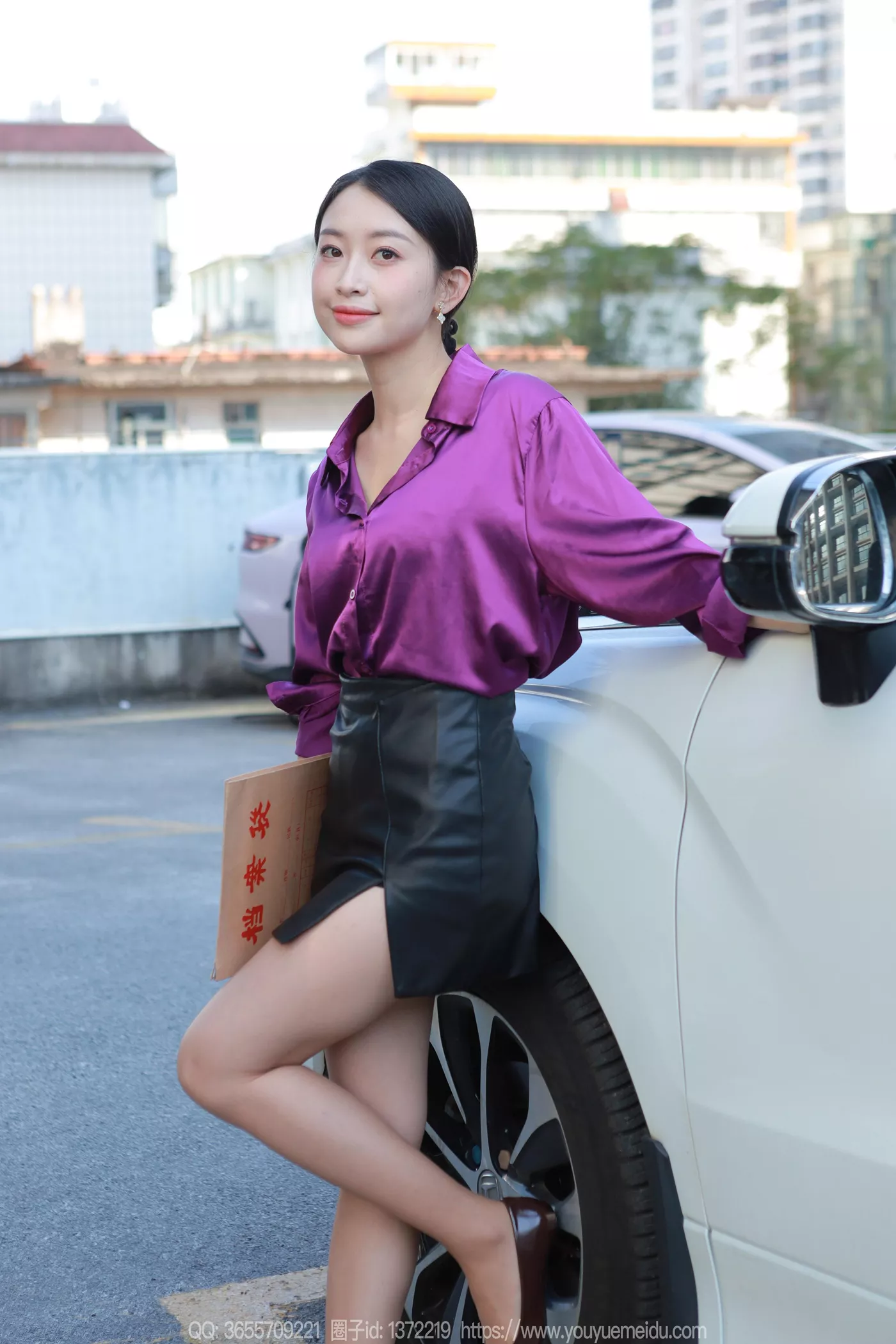 图片[93]-[IESS异思趣向] 2024.12.11 丝享家1921：小婕《紫色韵味》[92P] – 速更版-美库