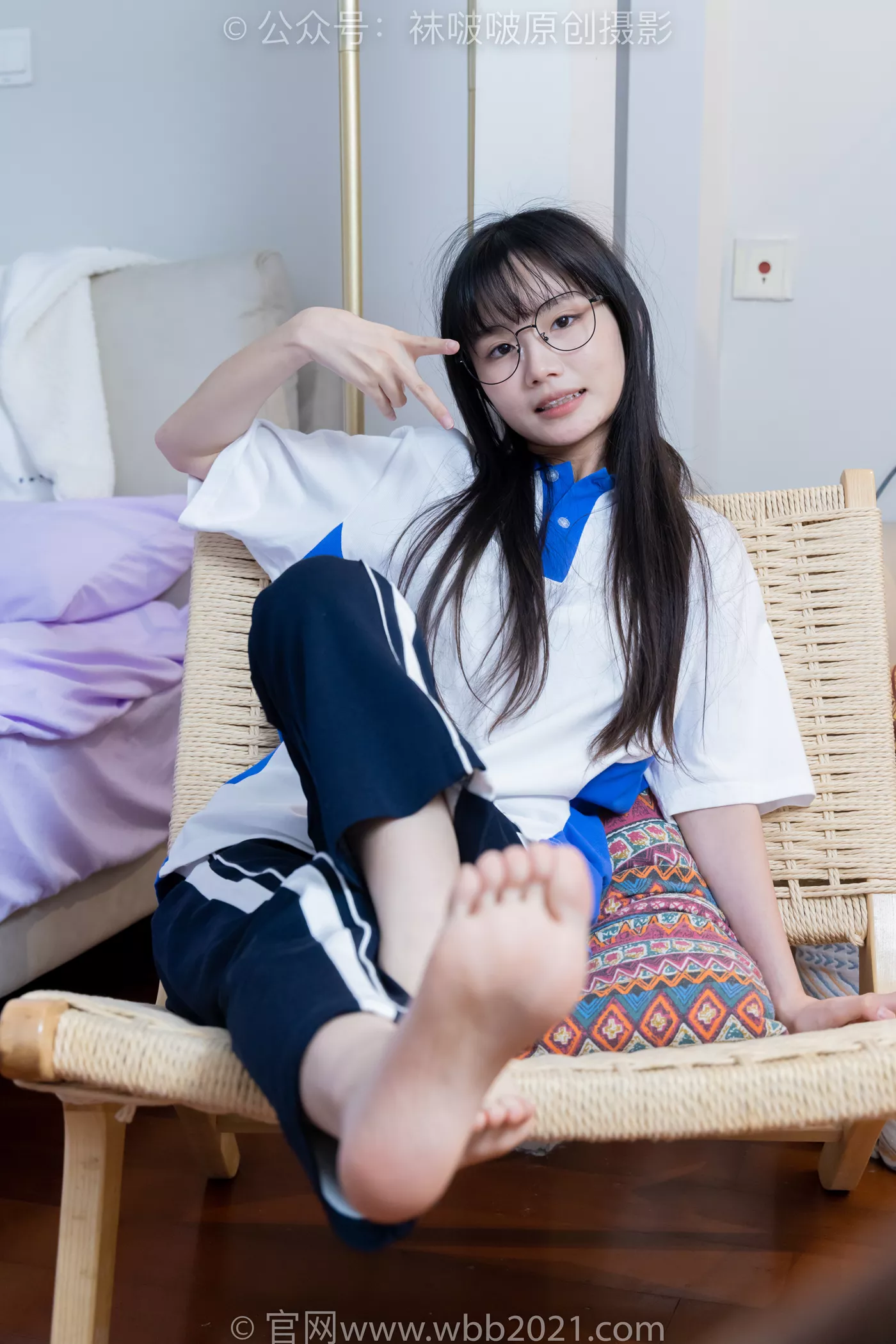 图片[126]-[BoBoSocks袜啵啵]NO.471 甜甜圈-高跟鞋、黑丝、短肉丝、裸足、校服裤里丝[150P] – 速更版-美库