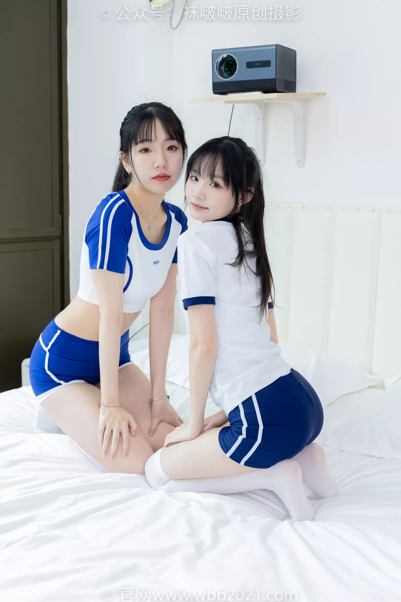 图片[61]-[BoBoSocks袜啵啵]NO.472 小甜豆甜甜圈-两双运动鞋、厚白丝大腿袜、裸足、两位模特丝袜和裸足踩奶油蛋糕剧情[119P] – 速更版-美库