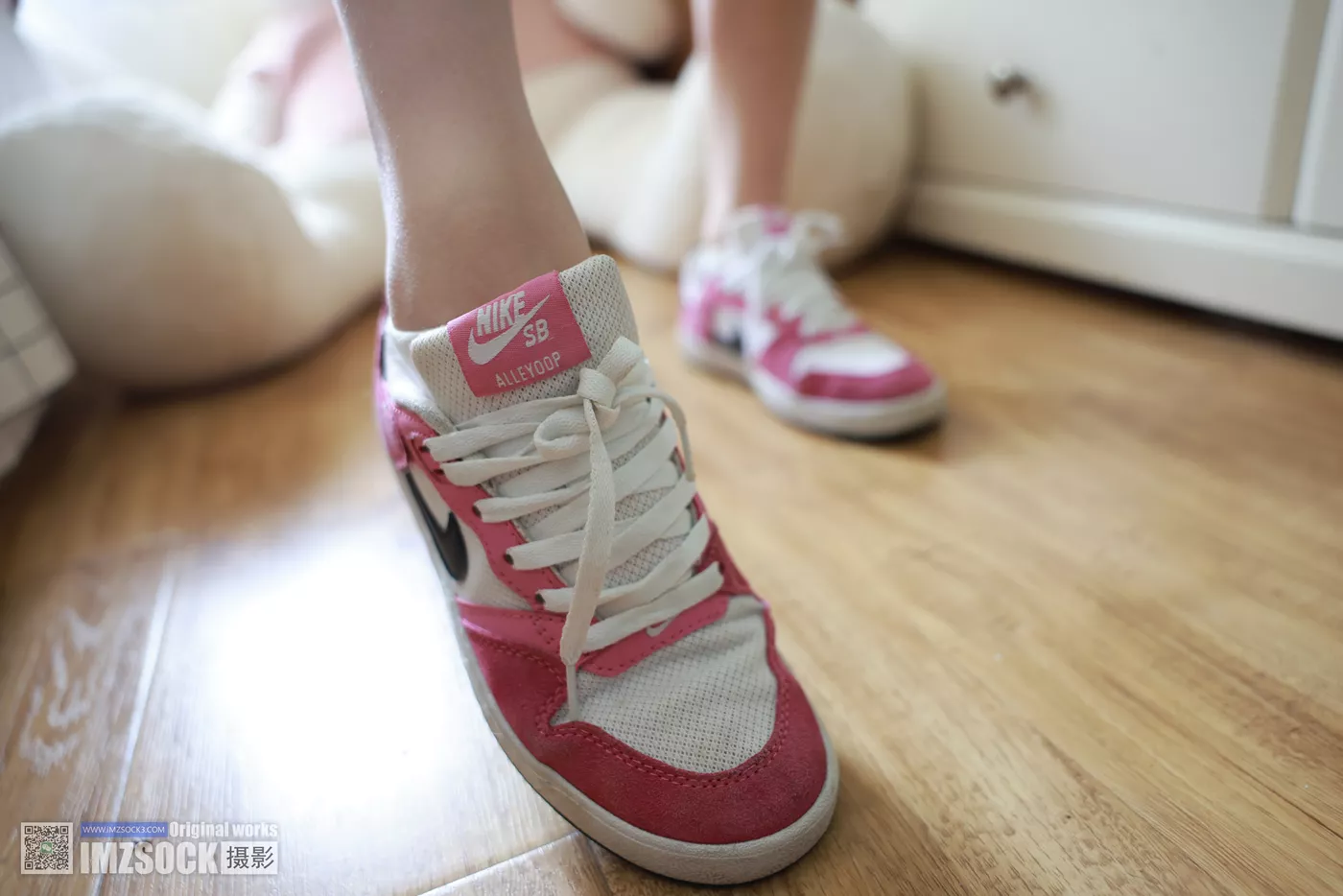 图片[25]-[MZSOCK]爱美足 NO.302 倩儿[124P] – 速更版-美库