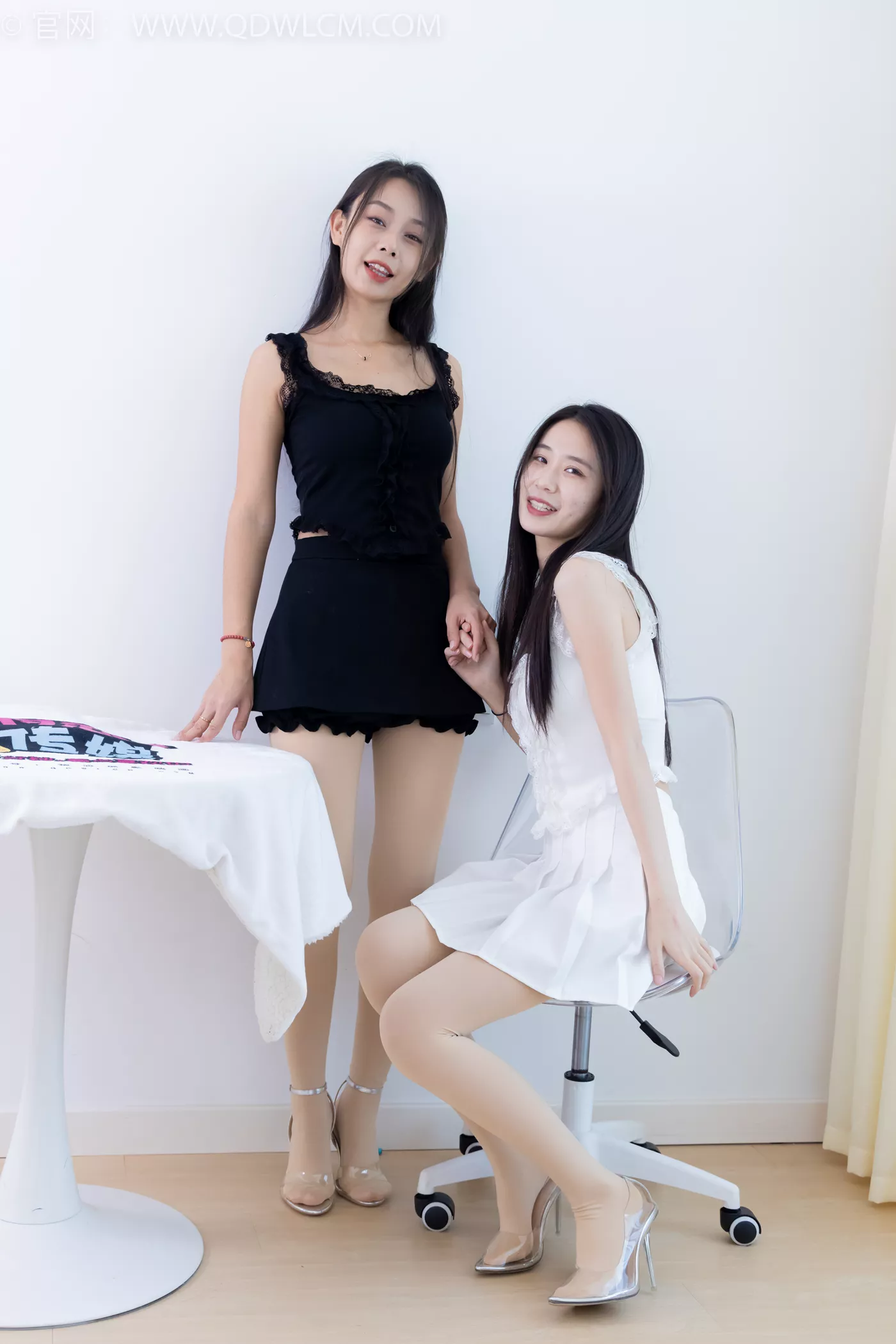 图片[30]-物恋传媒 NO.2210 菜菜&岚岚-要你的温柔[100P] – 速更版-美库