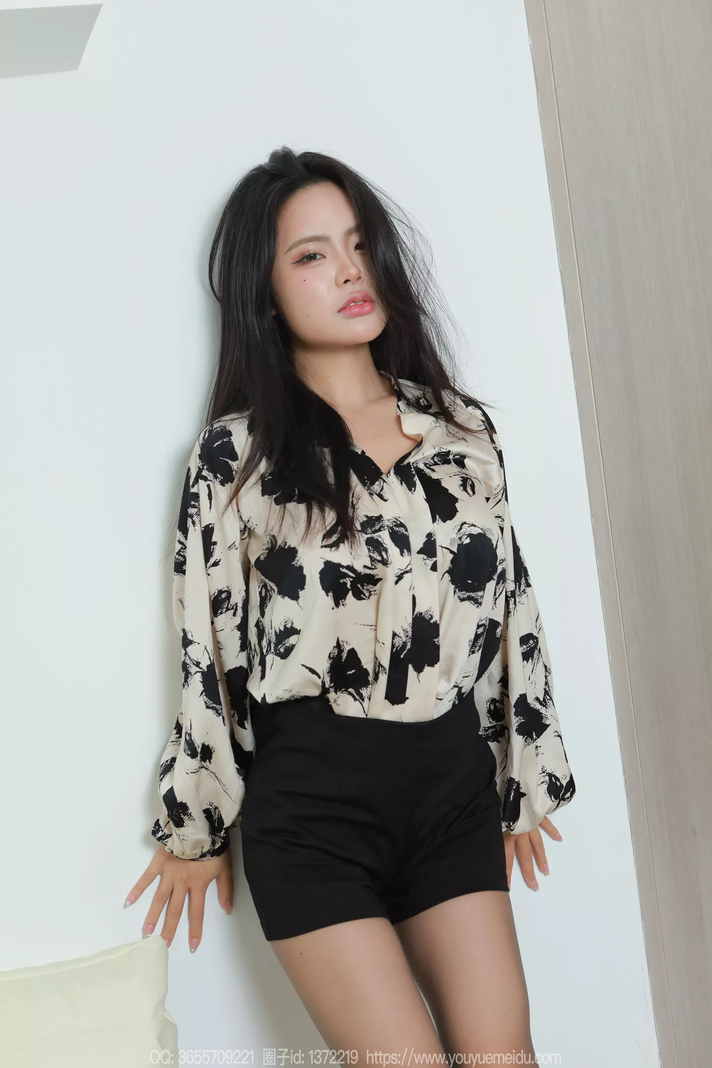 图片[78]-[IESS异思趣向] 2024.12.13 丝享家1923：兔兔《花花衬衫（上）》[90P] – 速更版-美库