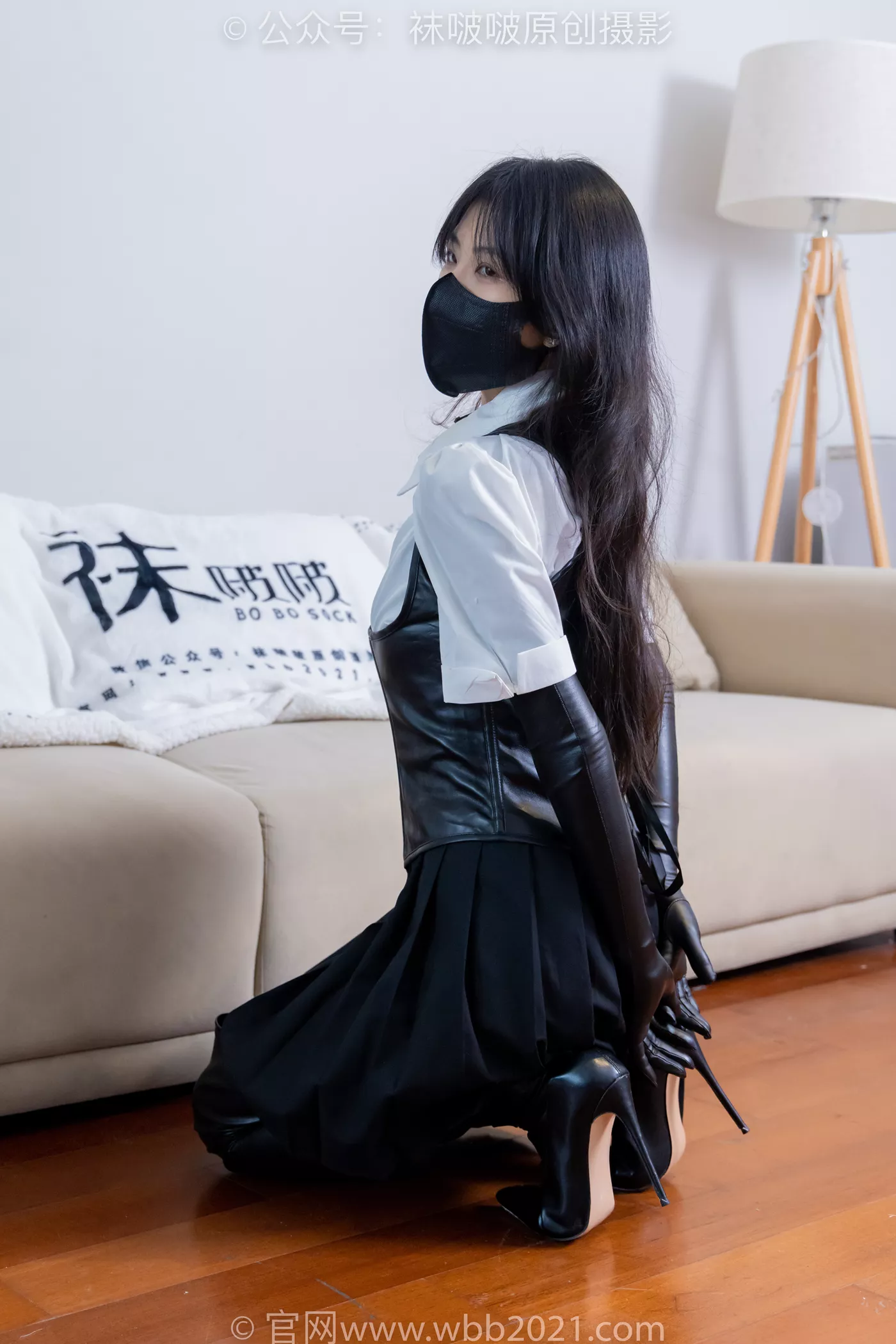 图片[50]-[BoBoSocks袜啵啵]NO.475 奶油-高跟长靴、厚黑丝五指袜、踩脚裤裤里丝、靴子部分戴口罩[150P] – 速更版-美库