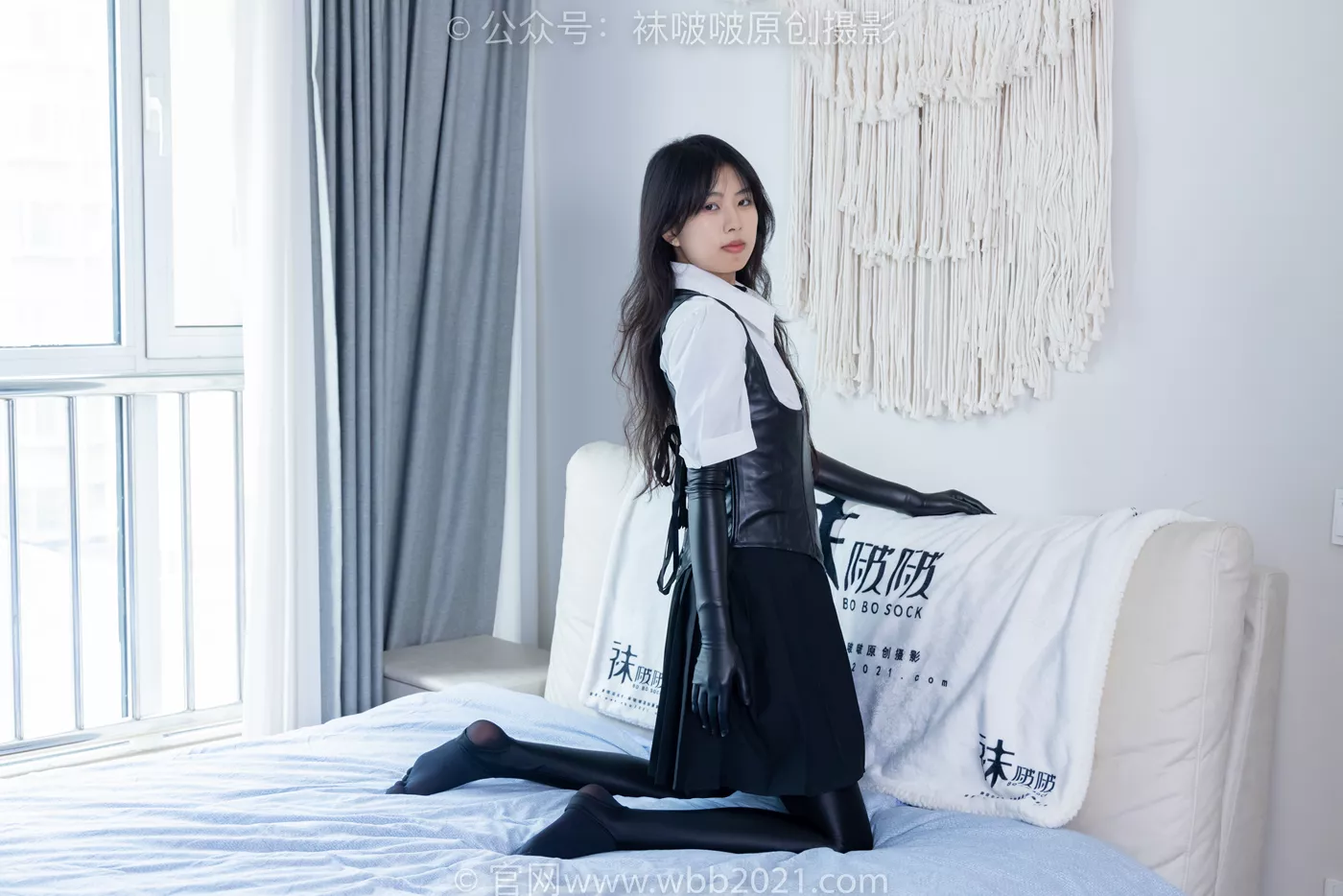 图片[83]-[BoBoSocks袜啵啵]NO.475 奶油-高跟长靴、厚黑丝五指袜、踩脚裤裤里丝、靴子部分戴口罩[150P] – 速更版-美库