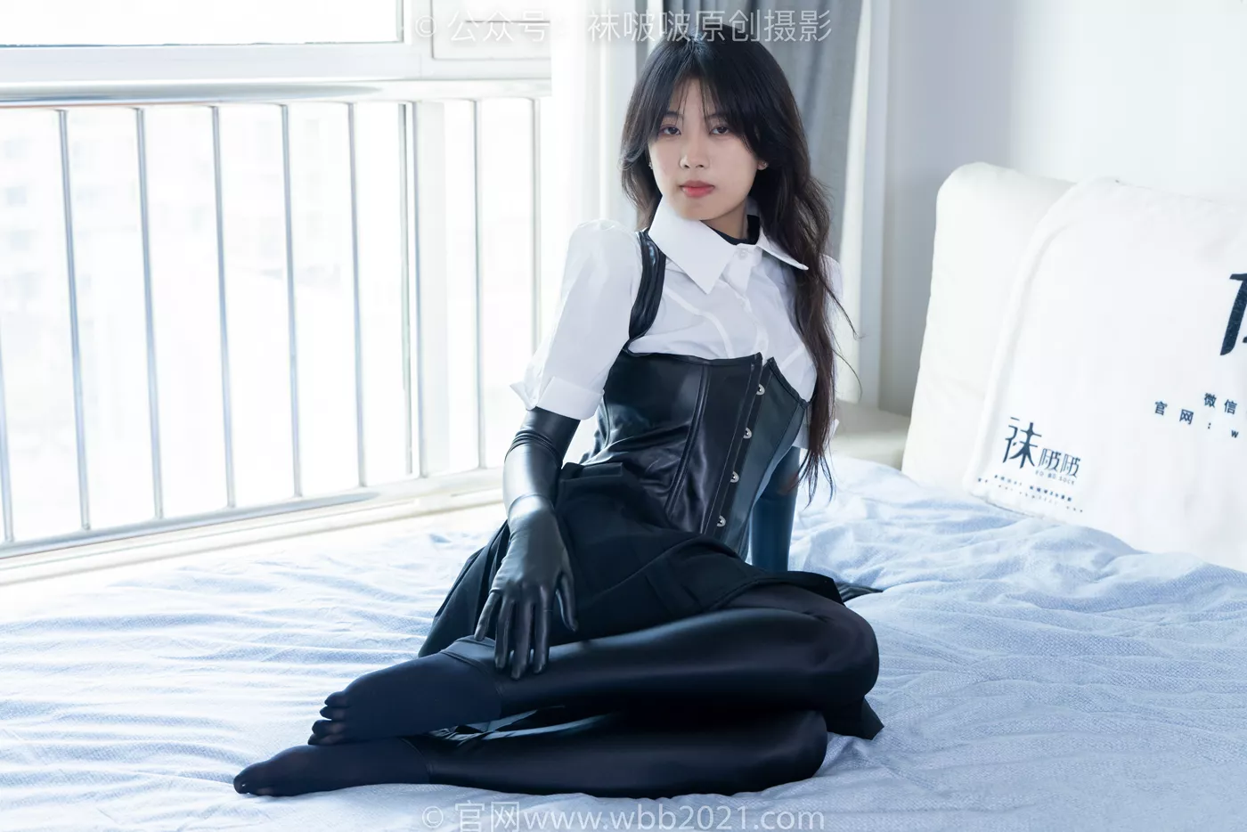 图片[130]-[BoBoSocks袜啵啵]NO.475 奶油-高跟长靴、厚黑丝五指袜、踩脚裤裤里丝、靴子部分戴口罩[150P] – 速更版-美库