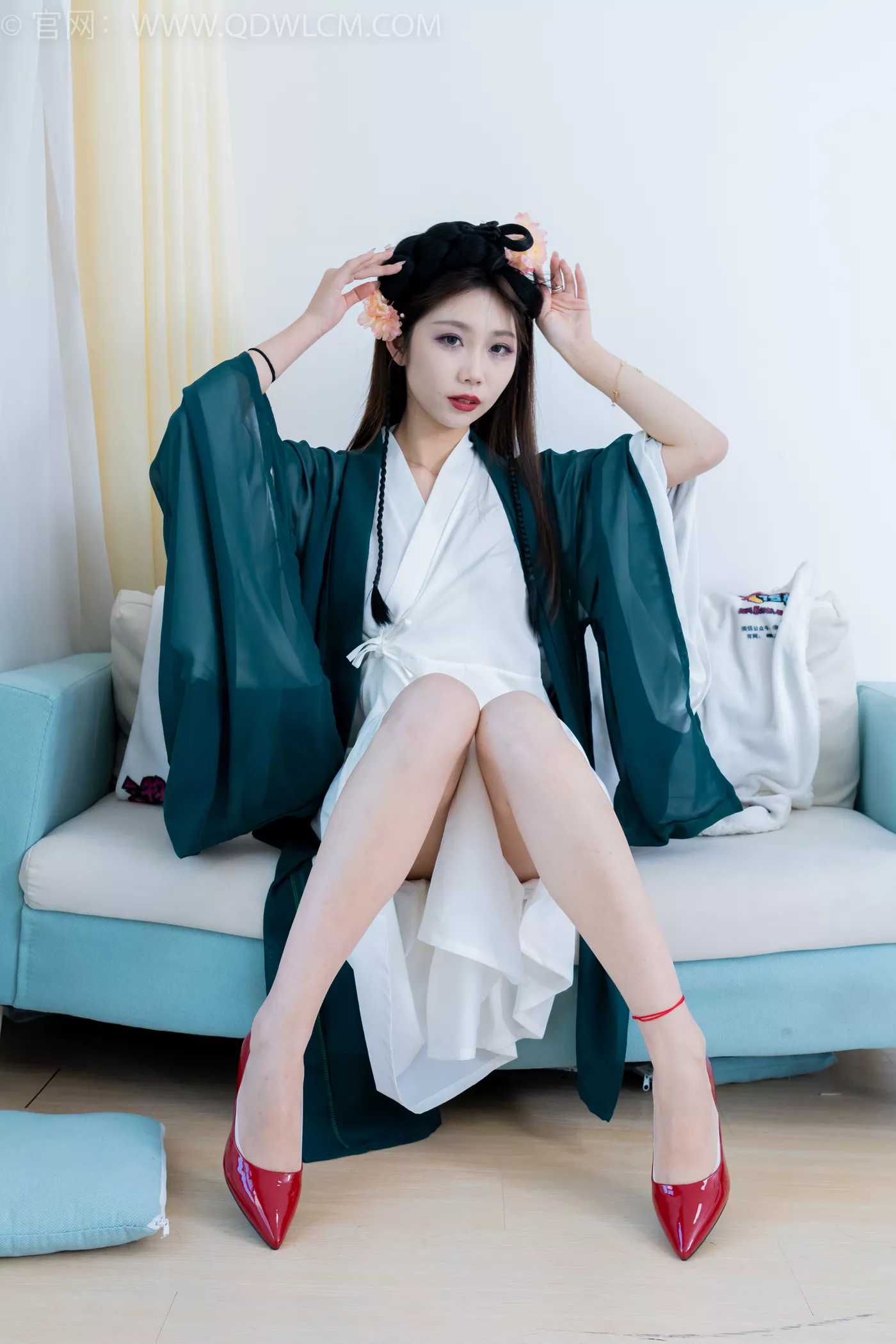 图片[111]-物恋传媒 NO.2212 泡泡-一滴泪[200P] – 速更版-美库