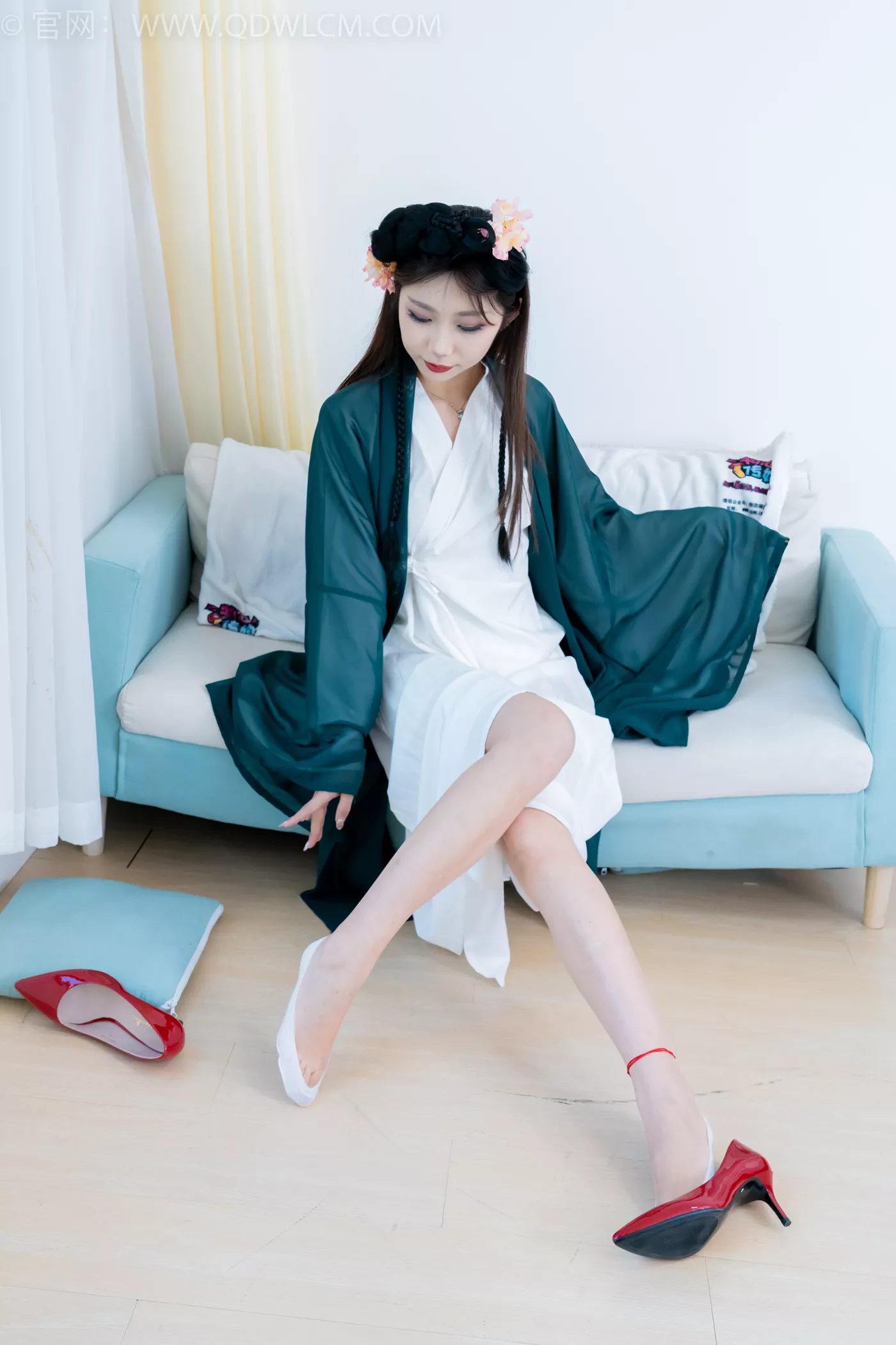 图片[118]-物恋传媒 NO.2212 泡泡-一滴泪[200P] – 速更版-美库