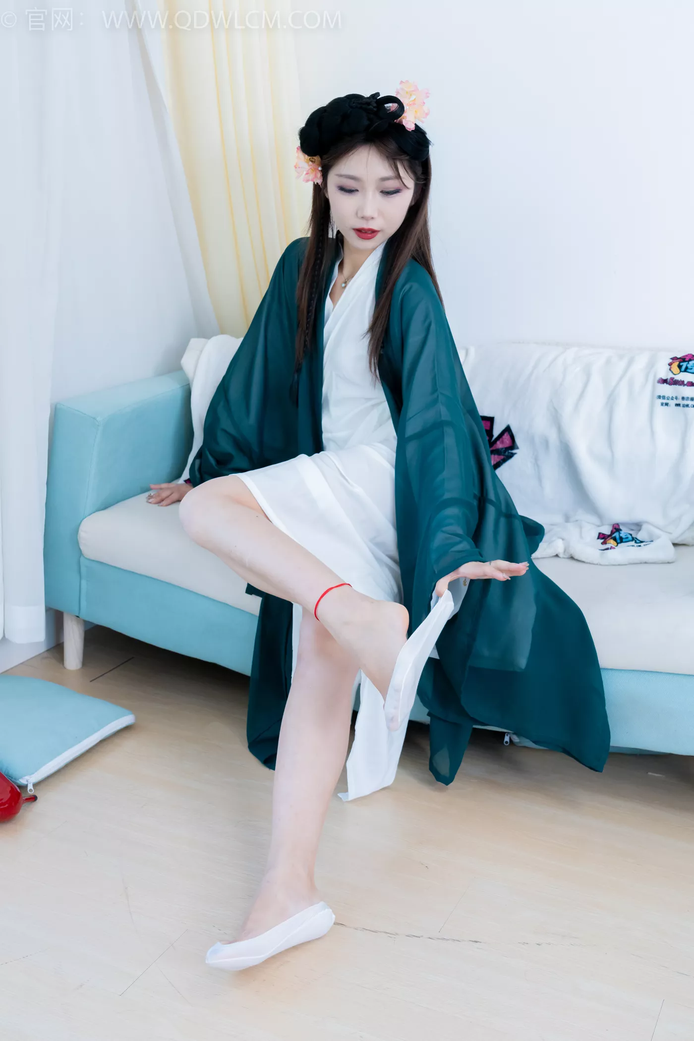 图片[127]-物恋传媒 NO.2212 泡泡-一滴泪[200P] – 速更版-美库