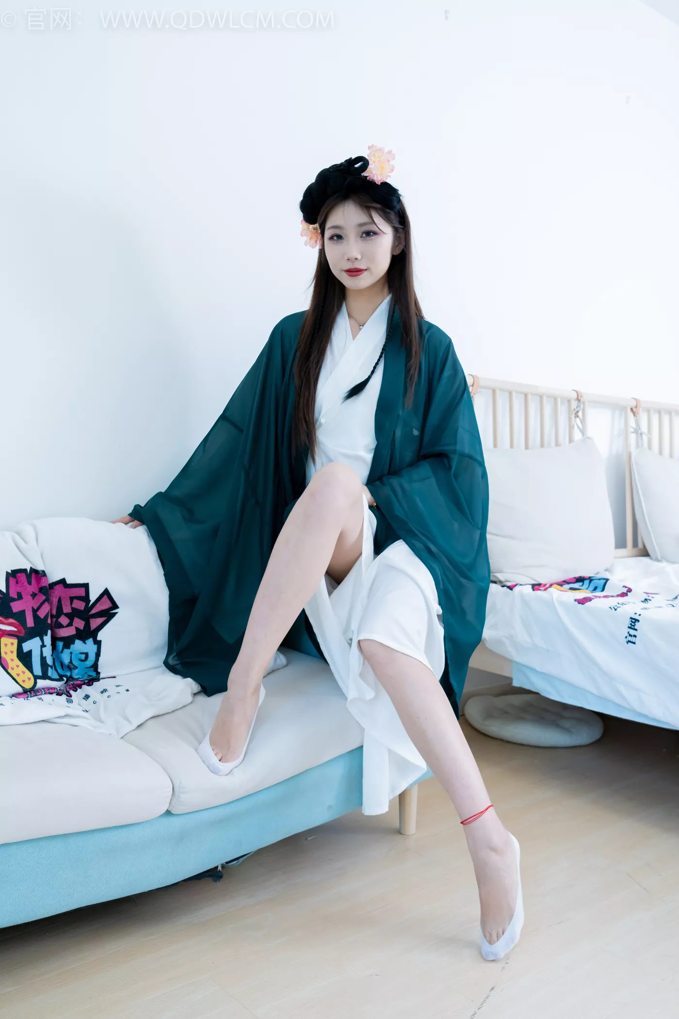 图片[134]-物恋传媒 NO.2212 泡泡-一滴泪[200P] – 速更版-美库