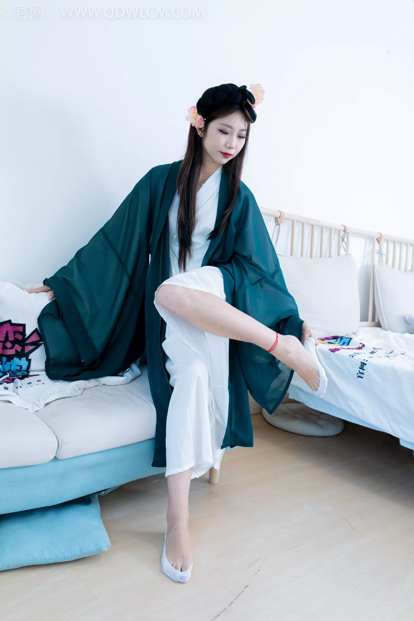 图片[162]-物恋传媒 NO.2212 泡泡-一滴泪[200P] – 速更版-美库