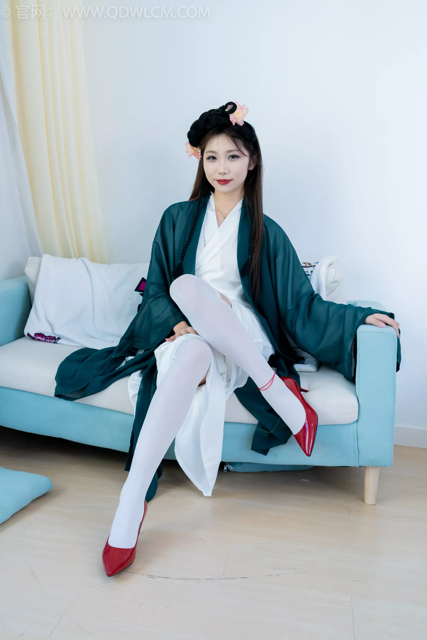 图片[194]-物恋传媒 NO.2212 泡泡-一滴泪[200P] – 速更版-美库