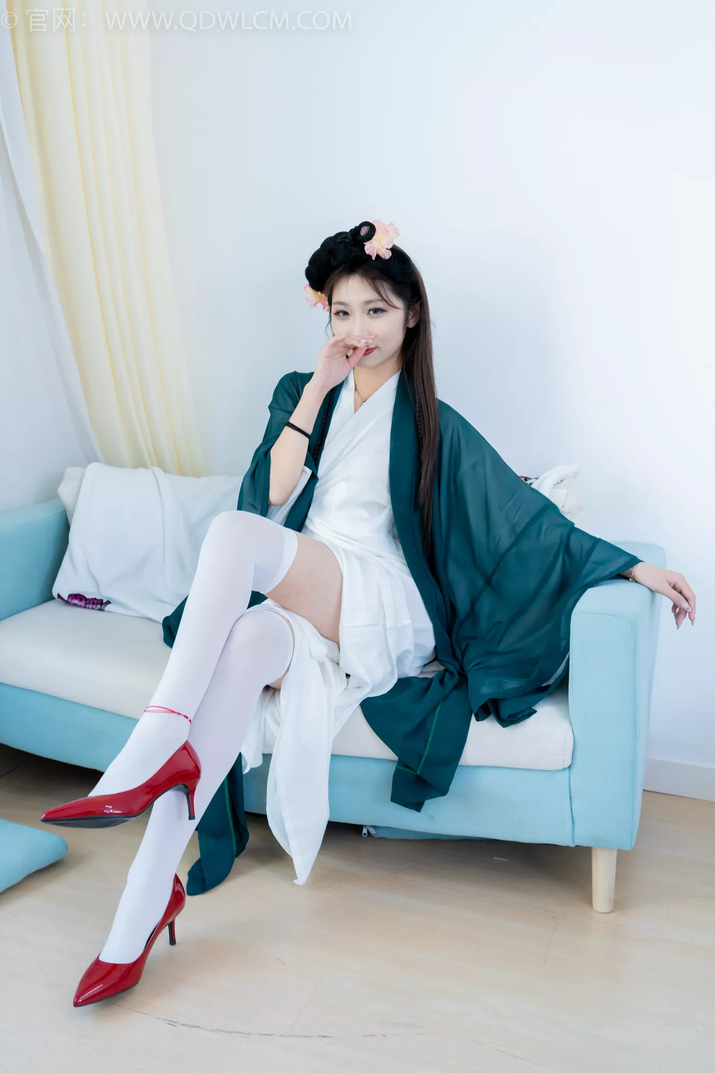 图片[197]-物恋传媒 NO.2212 泡泡-一滴泪[200P] – 速更版-美库