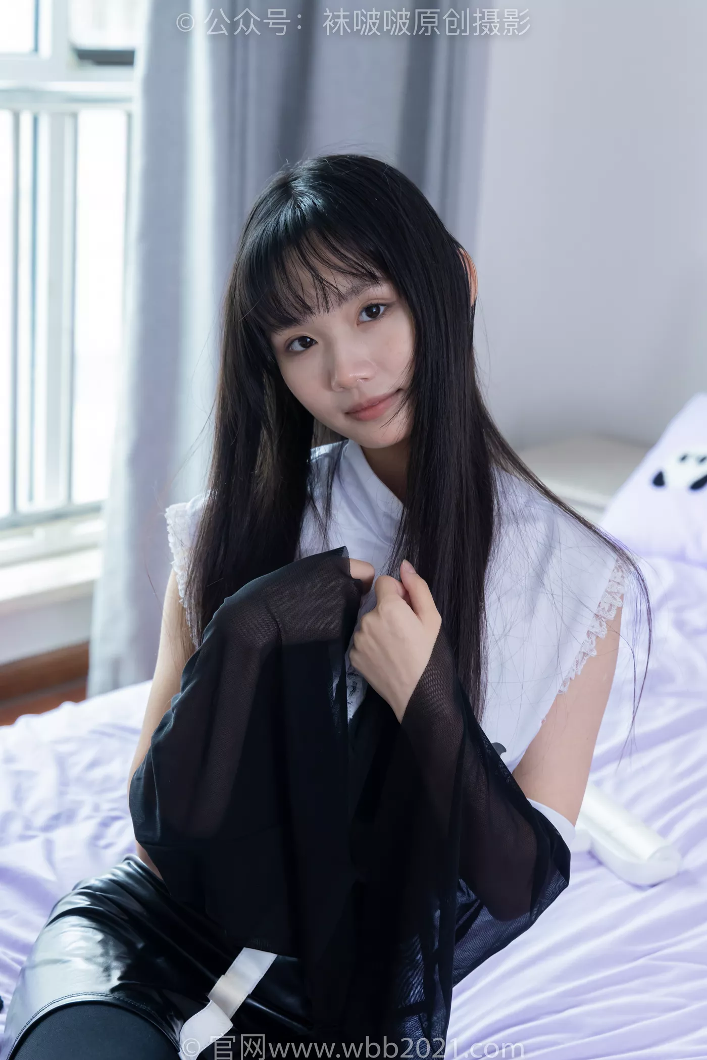 图片[31]-[BoBoSocks袜啵啵]NO.477 甜甜圈 高跟鞋、高跟凉鞋、厚黑丝、白丝、裸足、穿鞋和丝袜踩小汽车小人军团巨大娘剧情[150P] – 速更版-美库