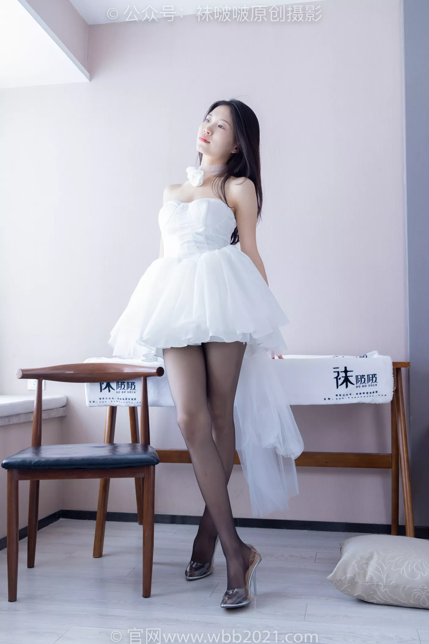 图片[88]-[BoBoSocks袜啵啵]NO.478 芝士 两双高跟鞋、黑丝、红丝[100P] – 速更版-美库