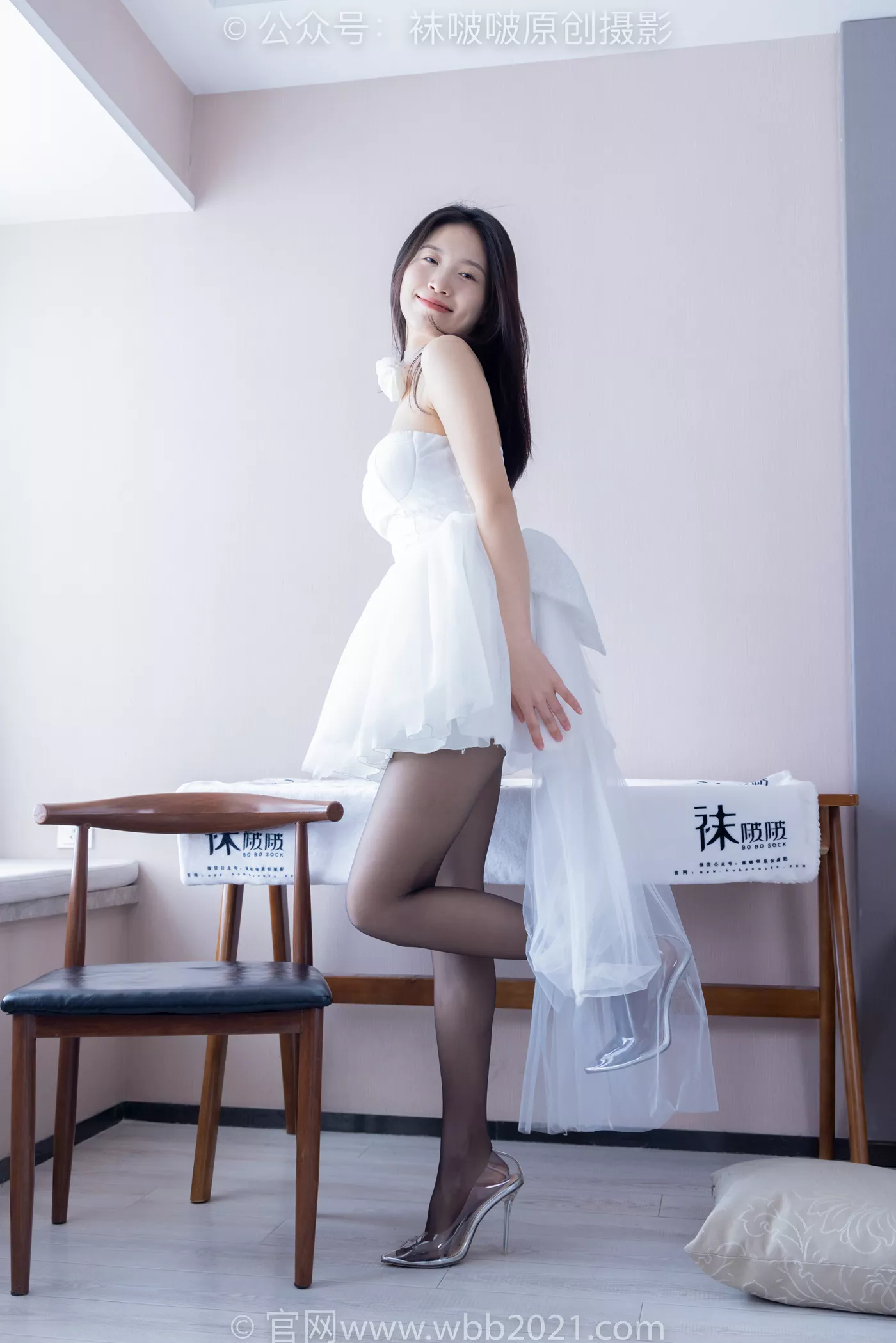 图片[90]-[BoBoSocks袜啵啵]NO.478 芝士 两双高跟鞋、黑丝、红丝[100P] – 速更版-美库