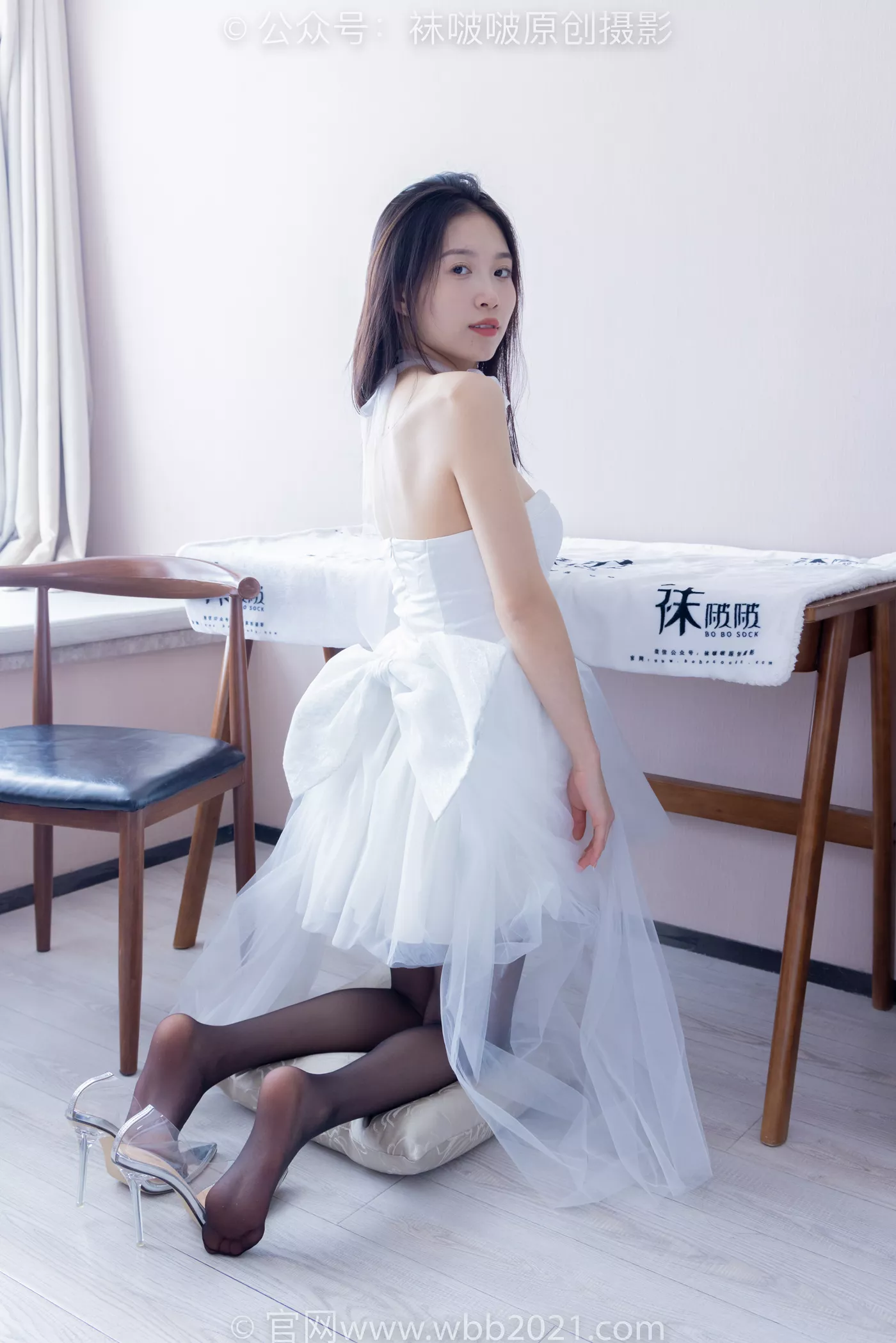 图片[96]-[BoBoSocks袜啵啵]NO.478 芝士 两双高跟鞋、黑丝、红丝[100P] – 速更版-美库