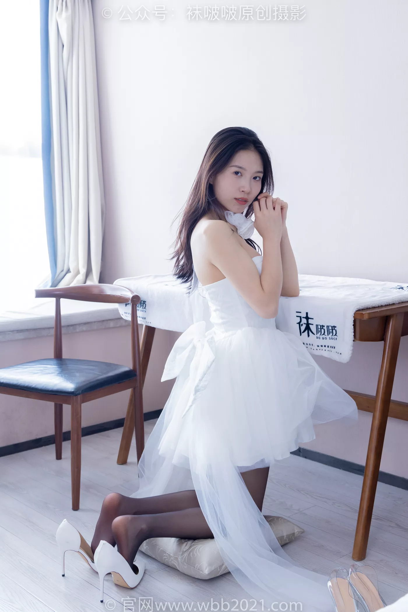 图片[110]-[BoBoSocks袜啵啵]NO.478 芝士 两双高跟鞋、黑丝、红丝[100P] – 速更版-美库