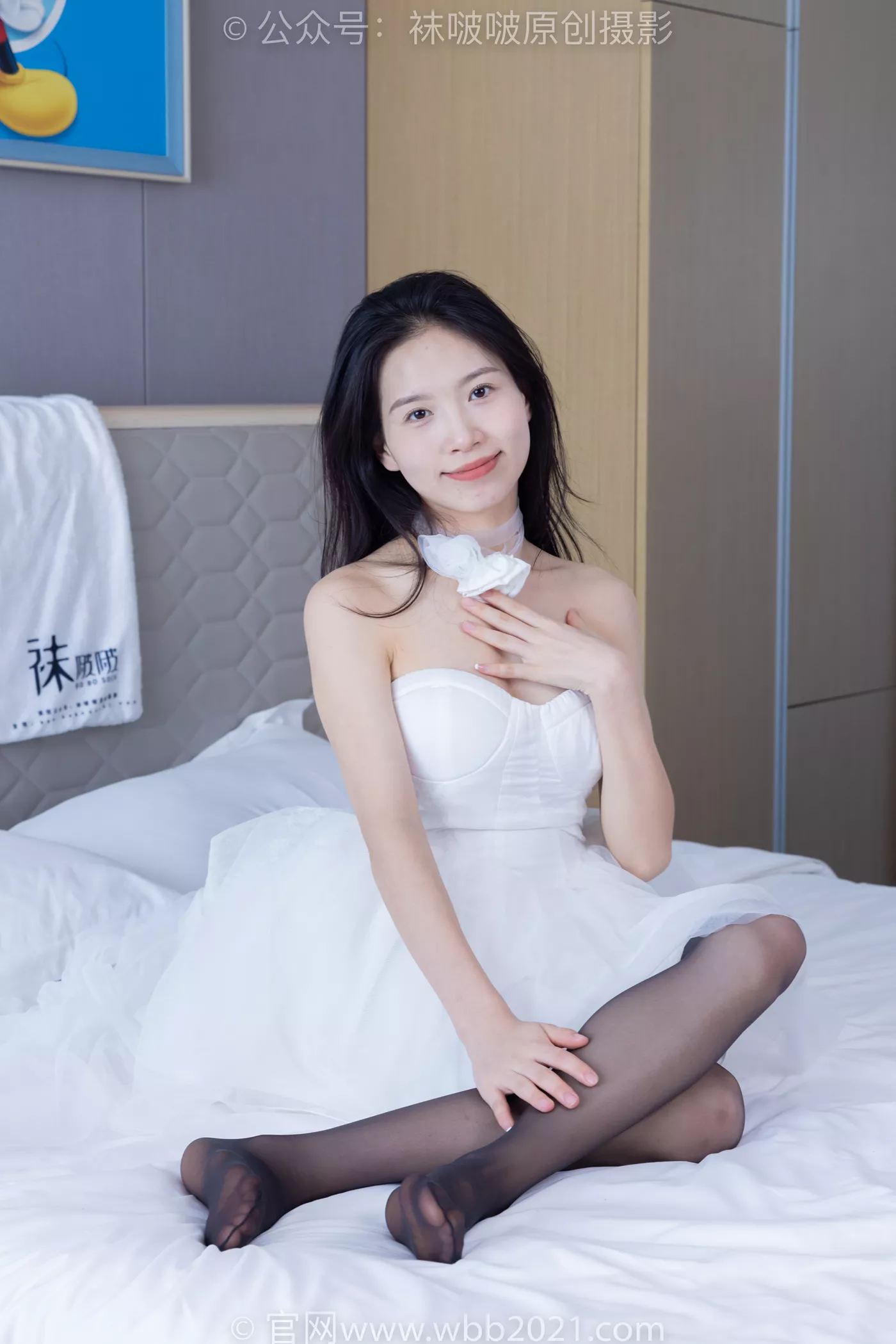 图片[114]-[BoBoSocks袜啵啵]NO.478 芝士 两双高跟鞋、黑丝、红丝[100P] – 速更版-美库