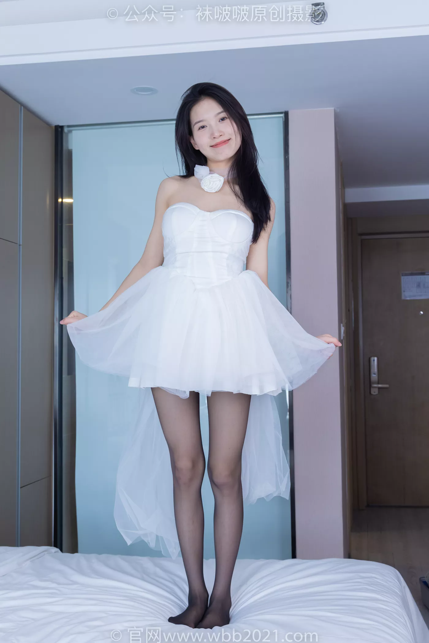 图片[146]-[BoBoSocks袜啵啵]NO.478 芝士 两双高跟鞋、黑丝、红丝[100P] – 速更版-美库