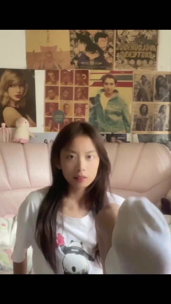 图片[17]-脚模面试脸足同框套路系列-134 [21P] – 速更版-美库