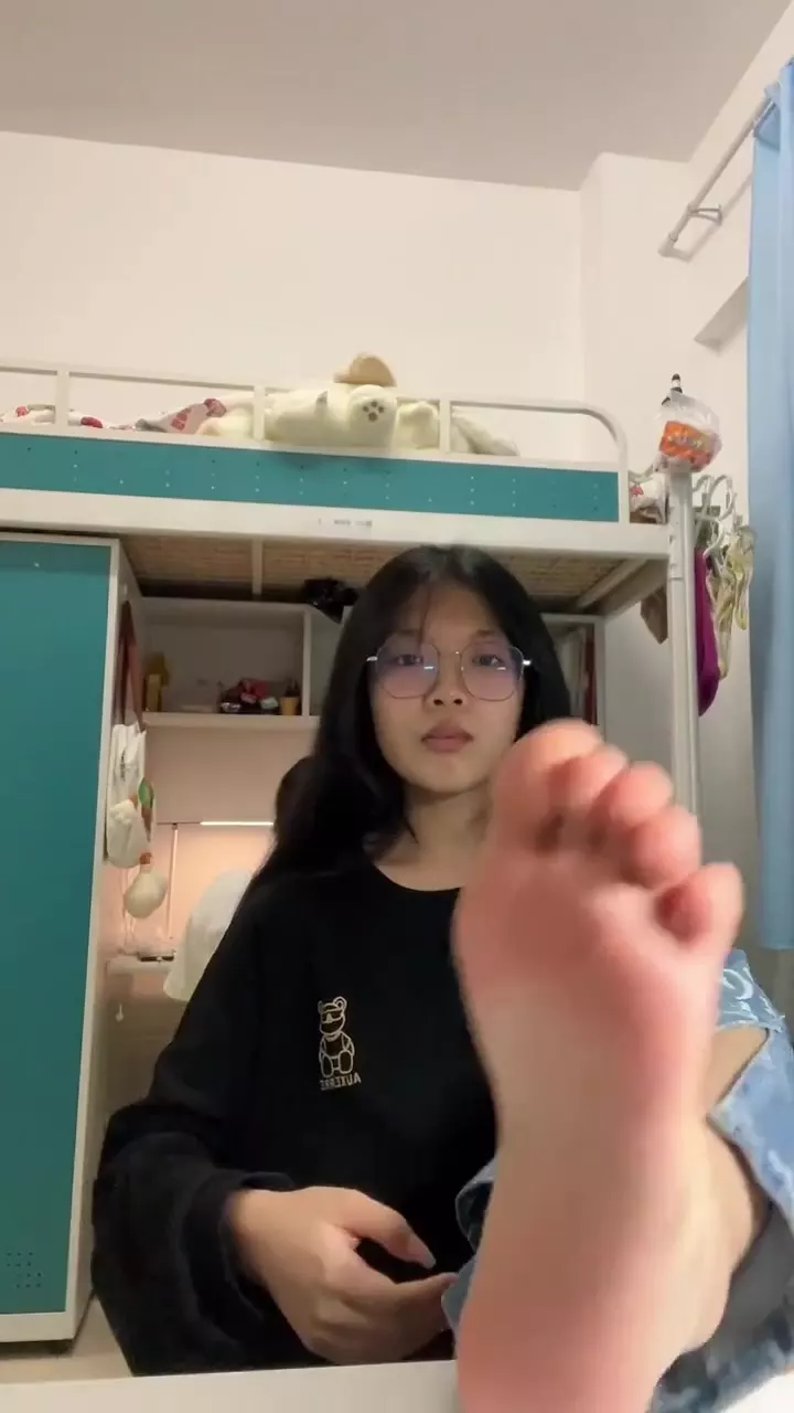 图片[26]-脚模面试脸足同框套路系列-144 [30P] – 速更版-美库