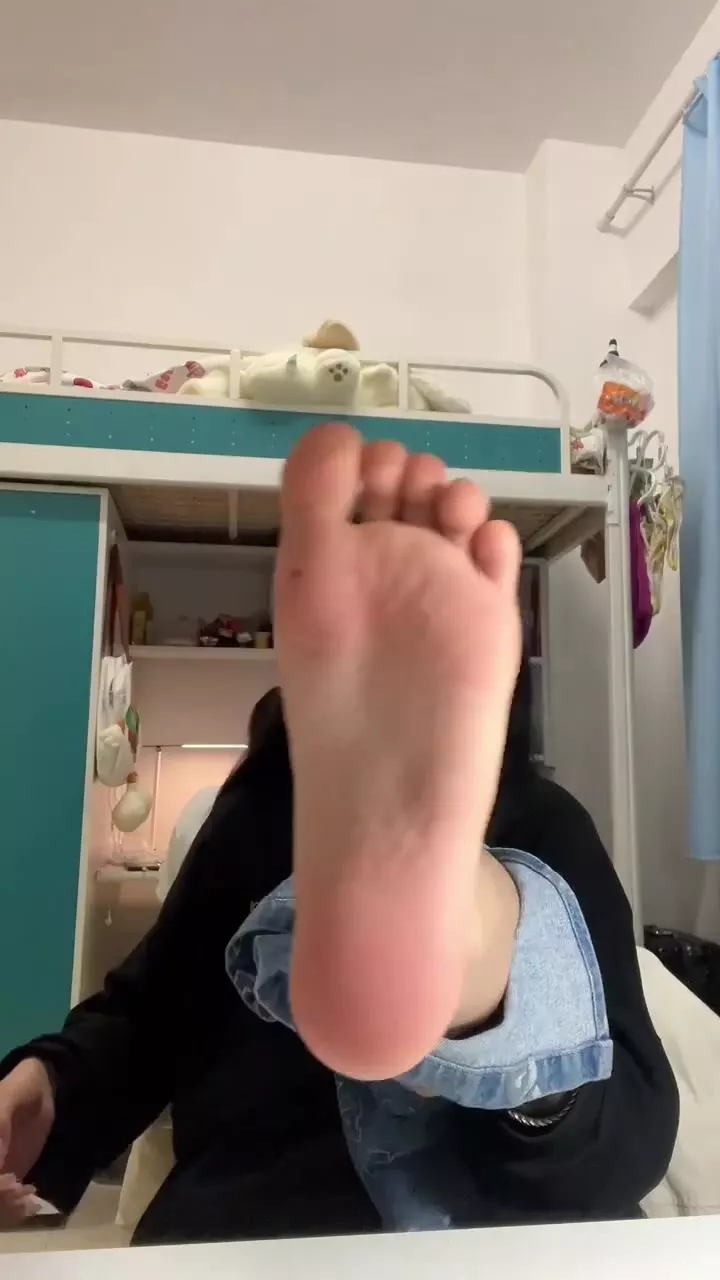 图片[27]-脚模面试脸足同框套路系列-144 [30P] – 速更版-美库