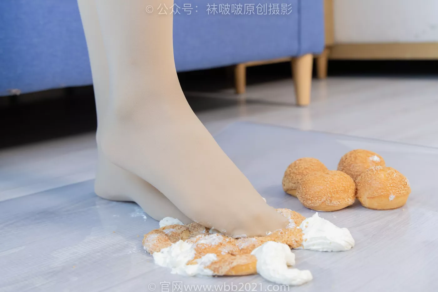 图片[110]-[BoBoSocks袜啵啵]NO.480 甜甜圈 平底鞋、厚肉丝、瑜伽动作、厚肉丝踩奶油泡芙剧情[140P] – 速更版-美库