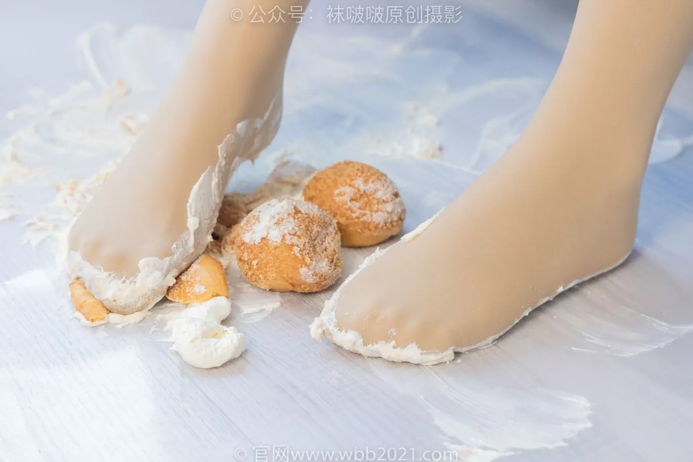 图片[122]-[BoBoSocks袜啵啵]NO.480 甜甜圈 平底鞋、厚肉丝、瑜伽动作、厚肉丝踩奶油泡芙剧情[140P] – 速更版-美库