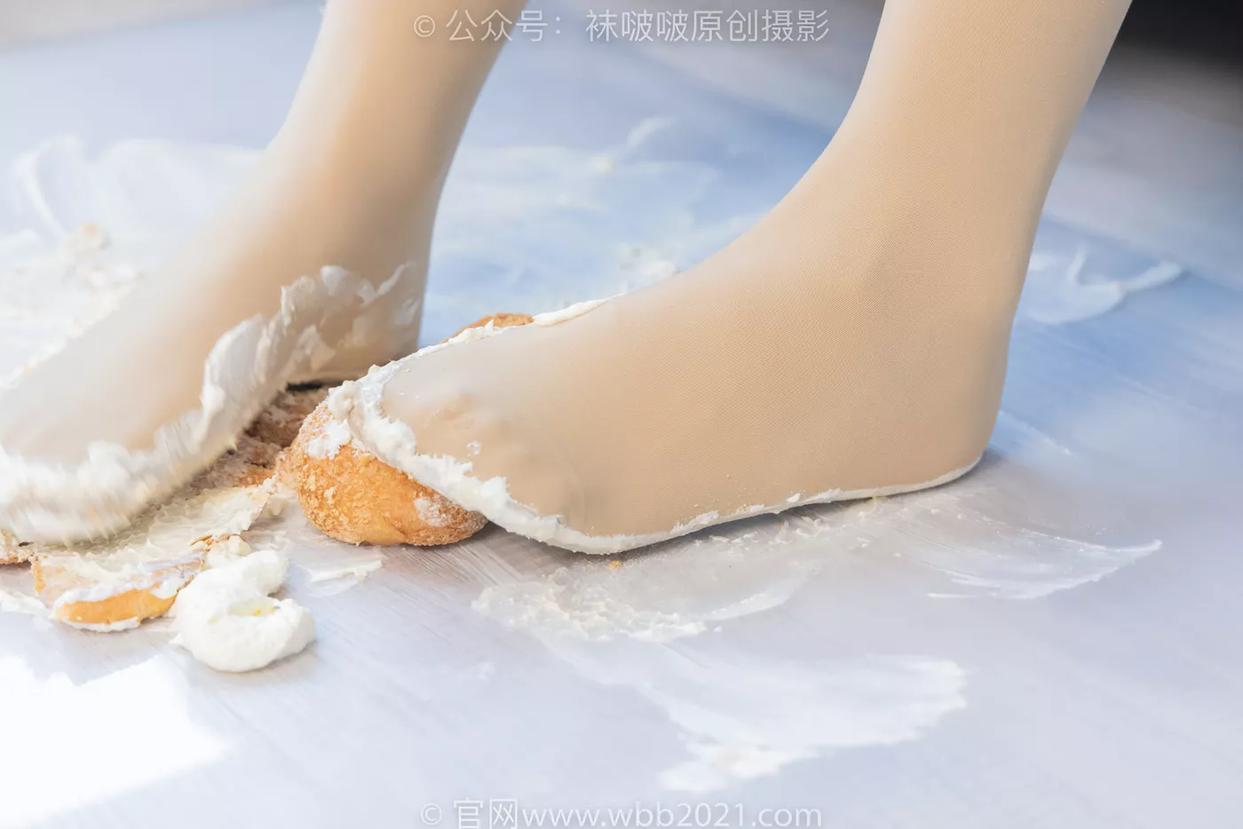 图片[125]-[BoBoSocks袜啵啵]NO.480 甜甜圈 平底鞋、厚肉丝、瑜伽动作、厚肉丝踩奶油泡芙剧情[140P] – 速更版-美库