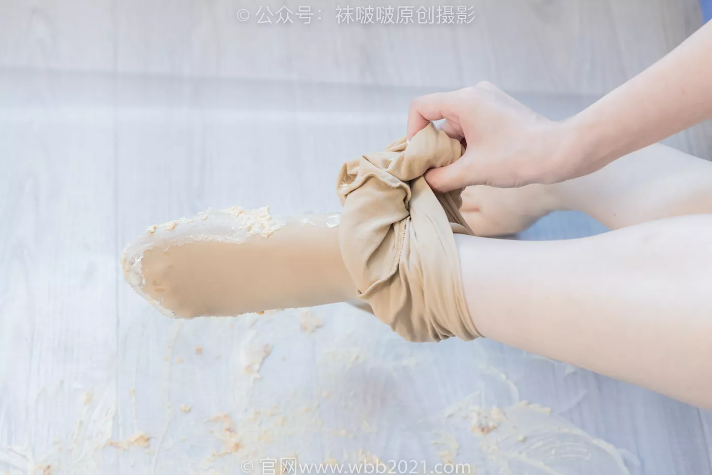 图片[141]-[BoBoSocks袜啵啵]NO.480 甜甜圈 平底鞋、厚肉丝、瑜伽动作、厚肉丝踩奶油泡芙剧情[140P] – 速更版-美库