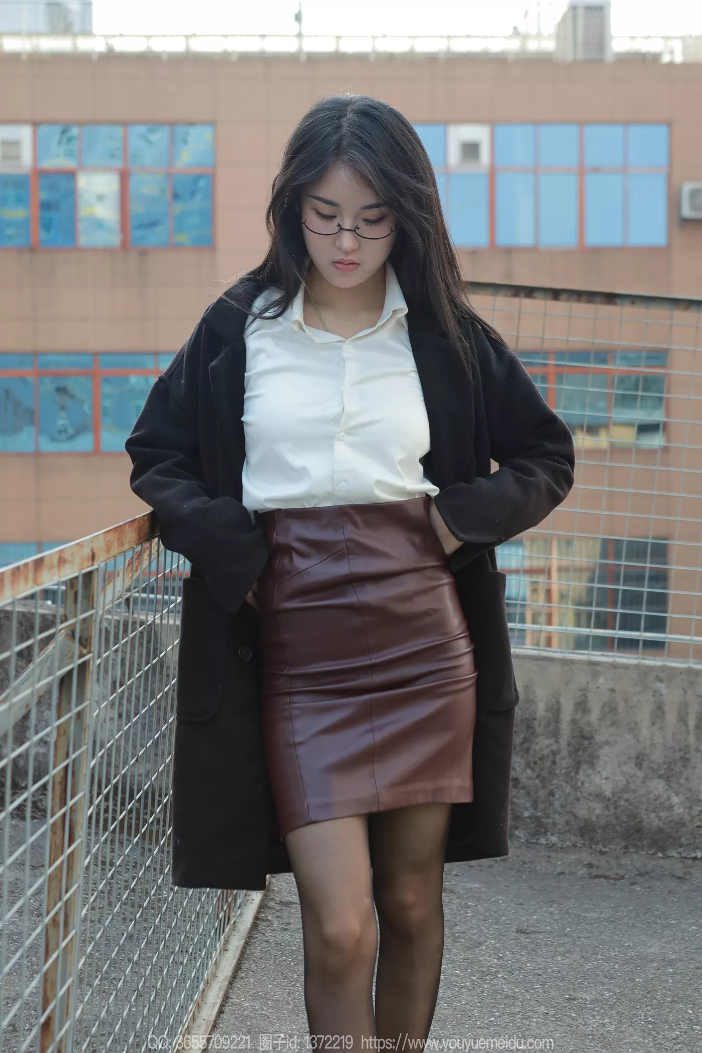 图片[27]-[IESS异思趣向] 2024.12.22 丝享家1930：小宝《眼镜美女》[91P] – 速更版-美库