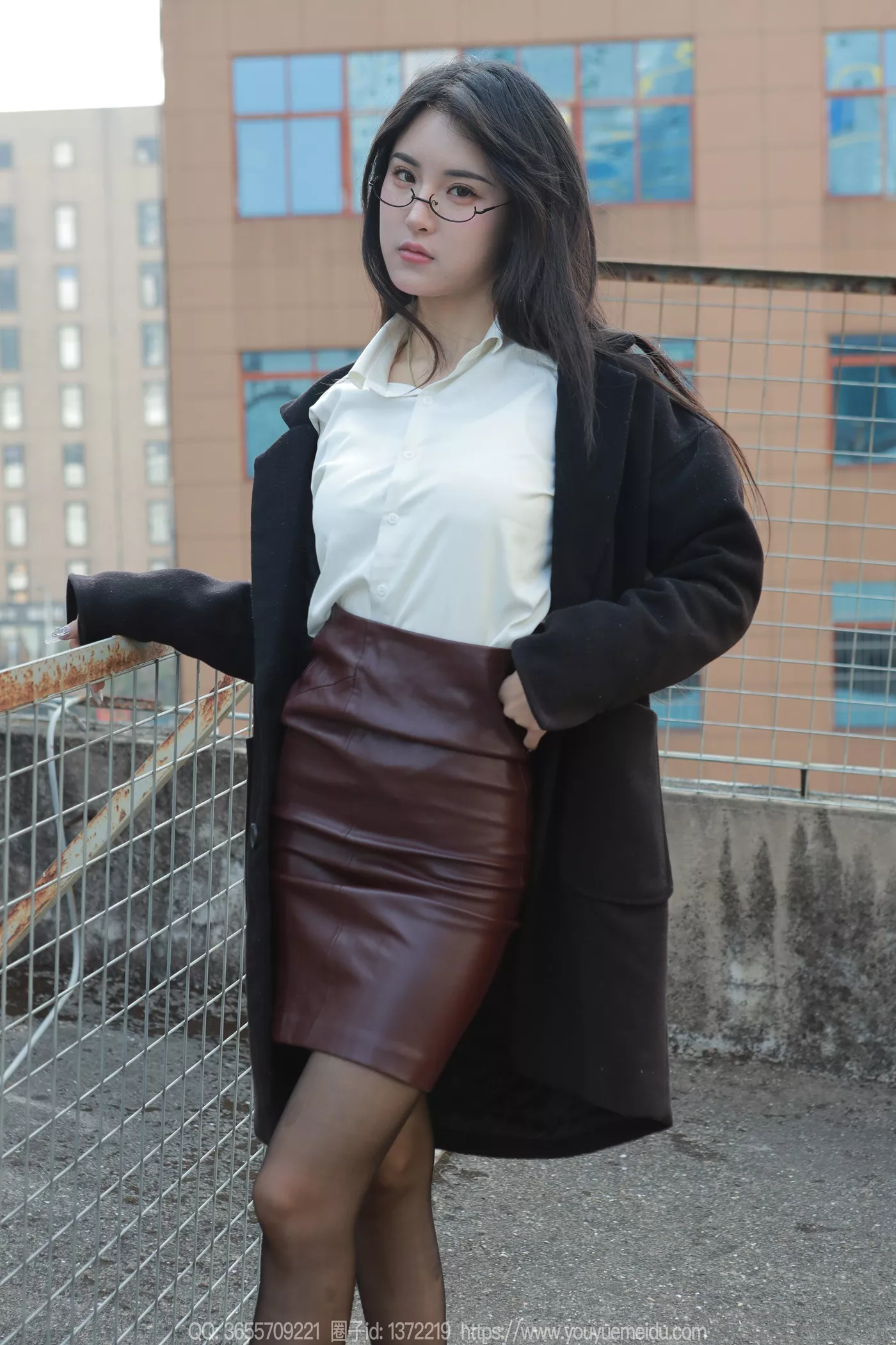 图片[29]-[IESS异思趣向] 2024.12.22 丝享家1930：小宝《眼镜美女》[91P] – 速更版-美库