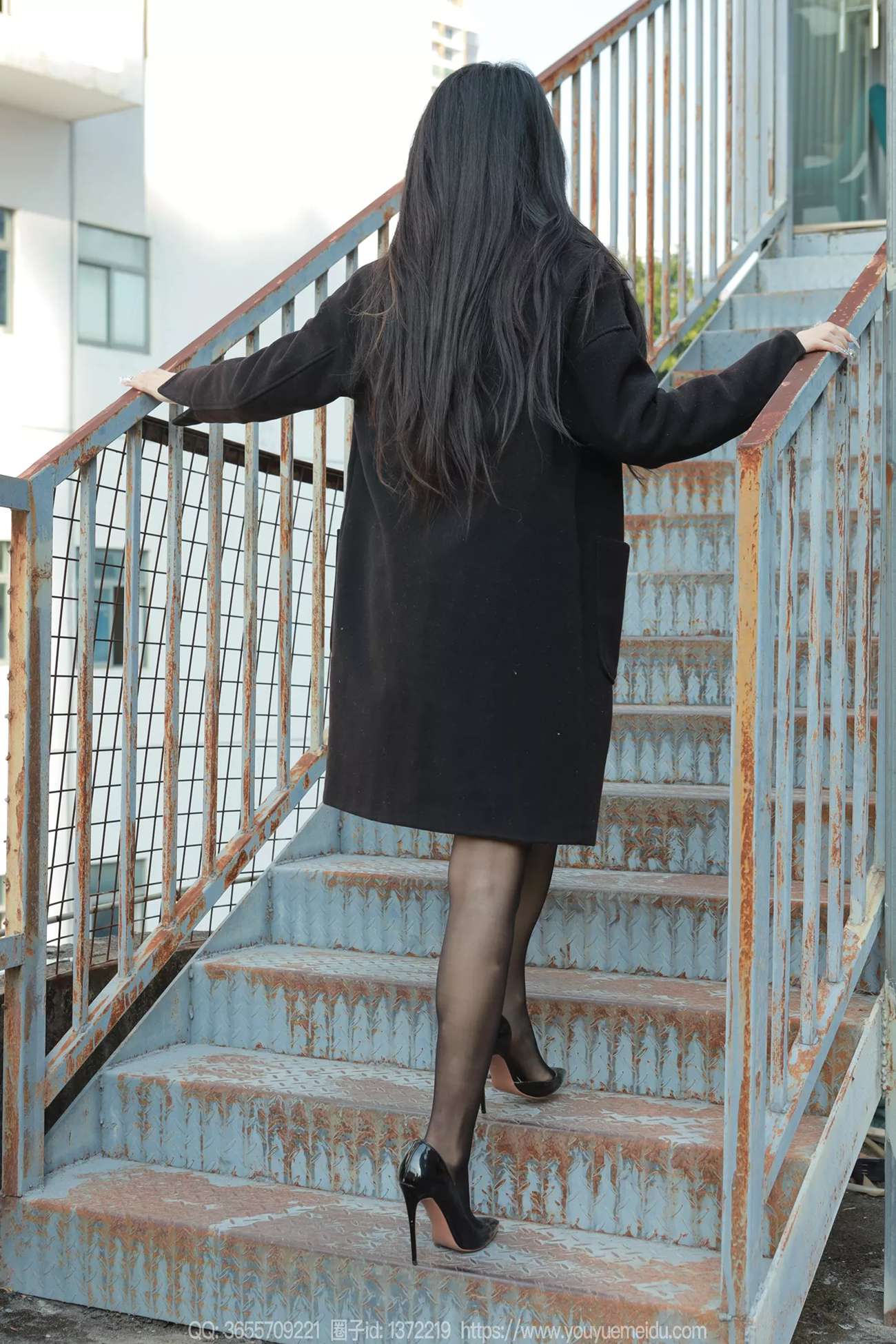 图片[31]-[IESS异思趣向] 2024.12.22 丝享家1930：小宝《眼镜美女》[91P] – 速更版-美库