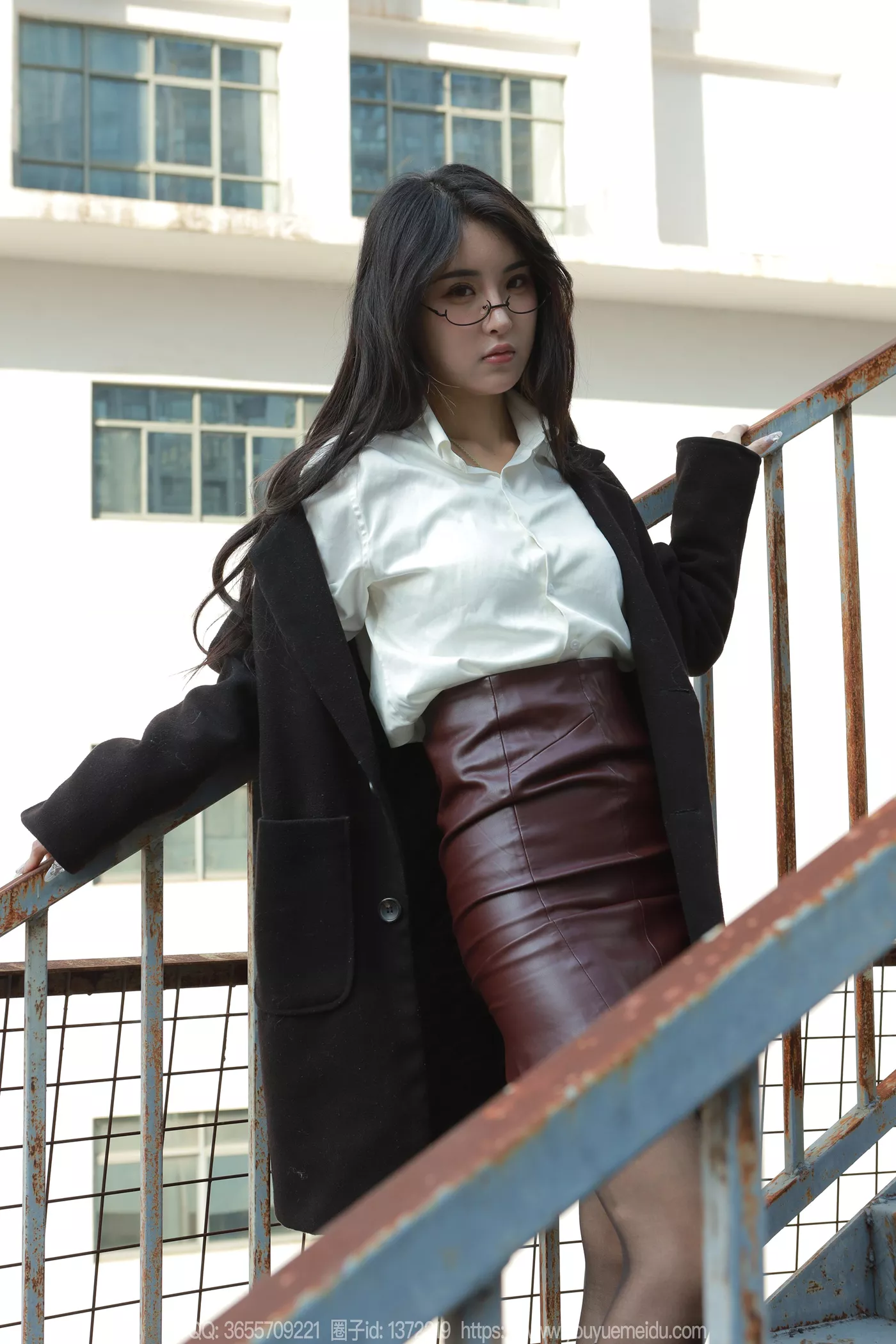 图片[43]-[IESS异思趣向] 2024.12.22 丝享家1930：小宝《眼镜美女》[91P] – 速更版-美库