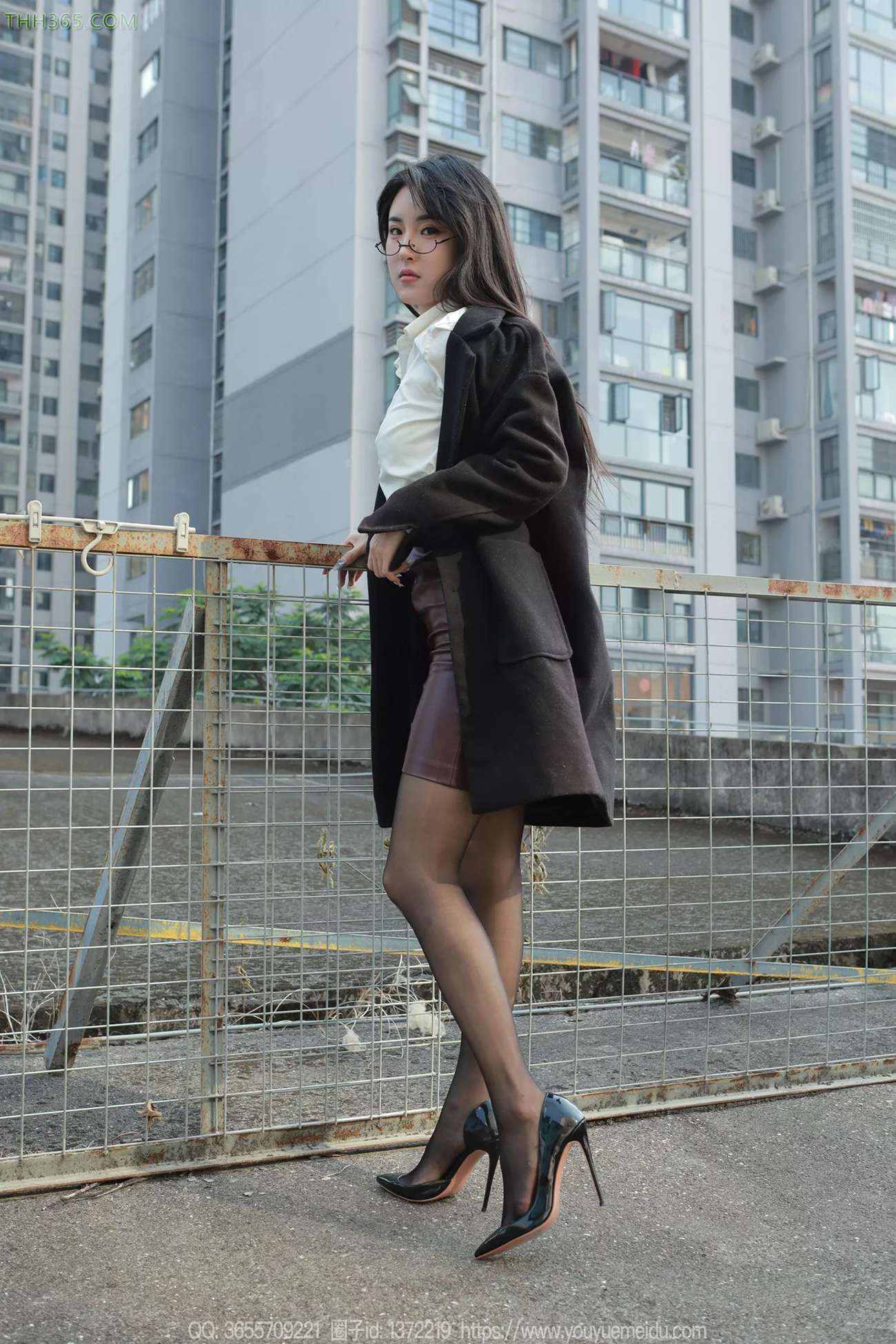 图片[55]-[IESS异思趣向] 2024.12.22 丝享家1930：小宝《眼镜美女》[91P] – 速更版-美库