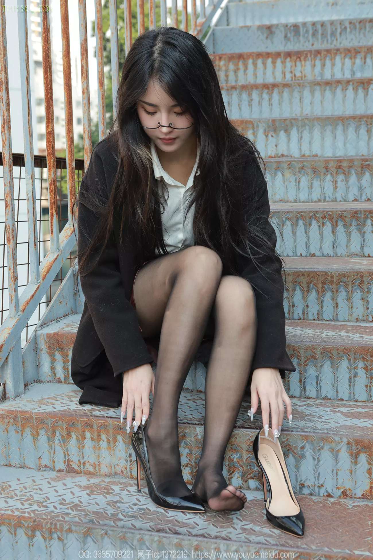 图片[74]-[IESS异思趣向] 2024.12.22 丝享家1930：小宝《眼镜美女》[91P] – 速更版-美库