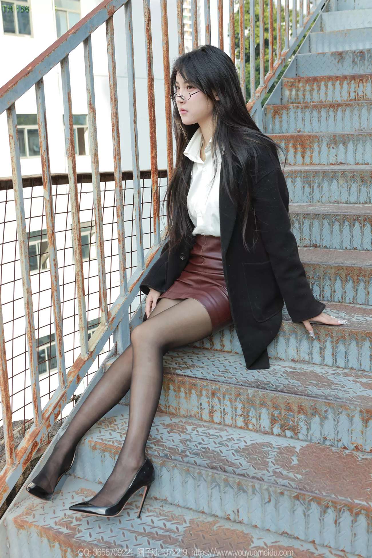 图片[83]-[IESS异思趣向] 2024.12.22 丝享家1930：小宝《眼镜美女》[91P] – 速更版-美库